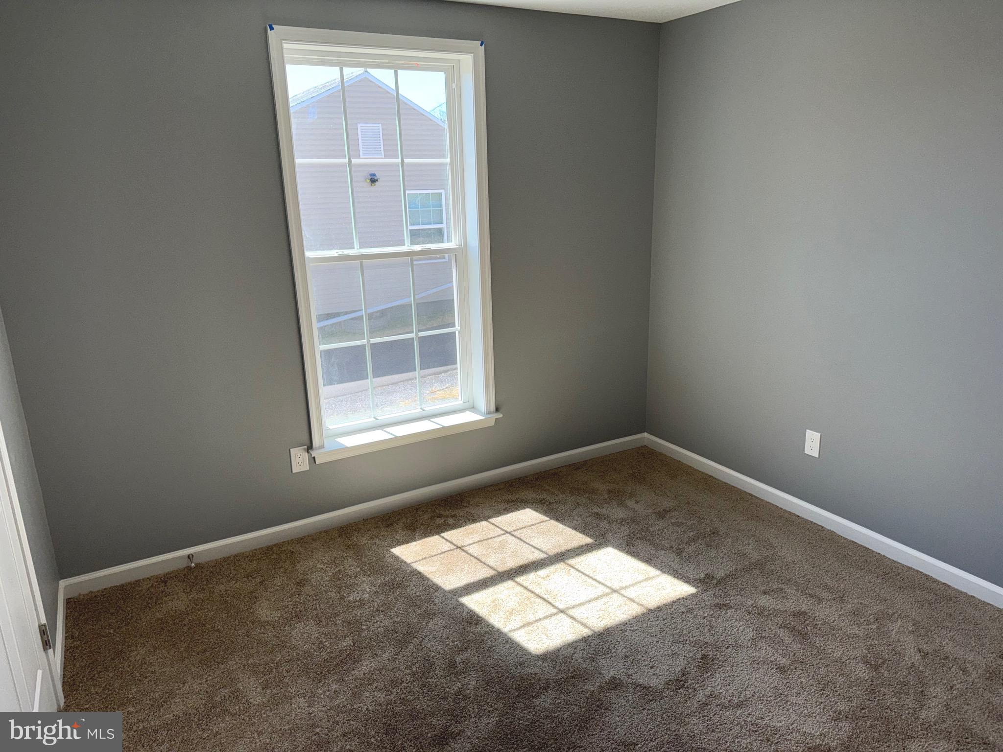 HILLCREST - Residential