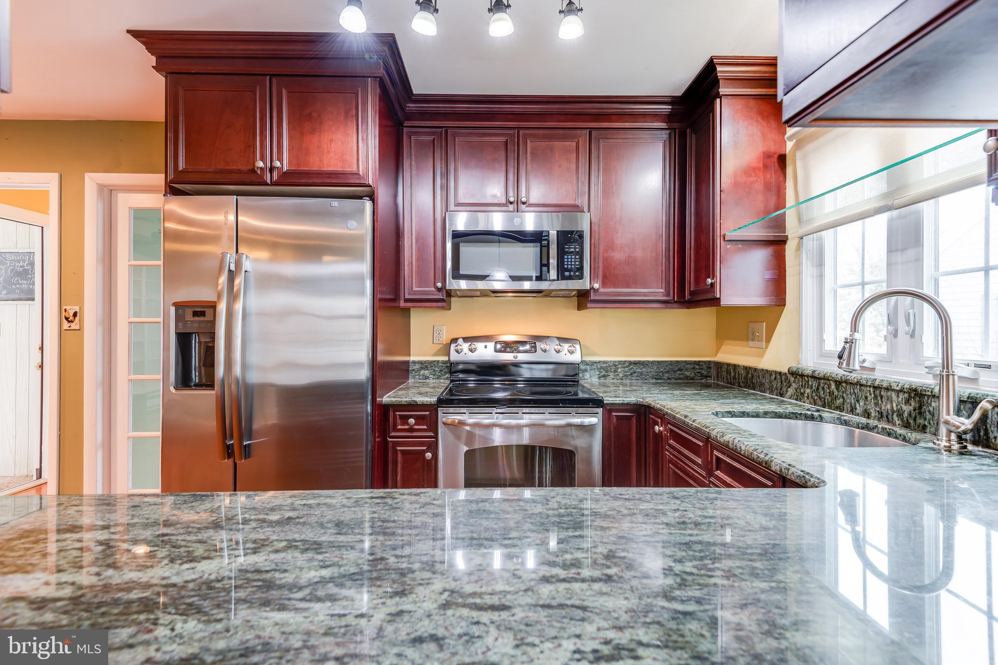 LEISURETOWNE - Residential