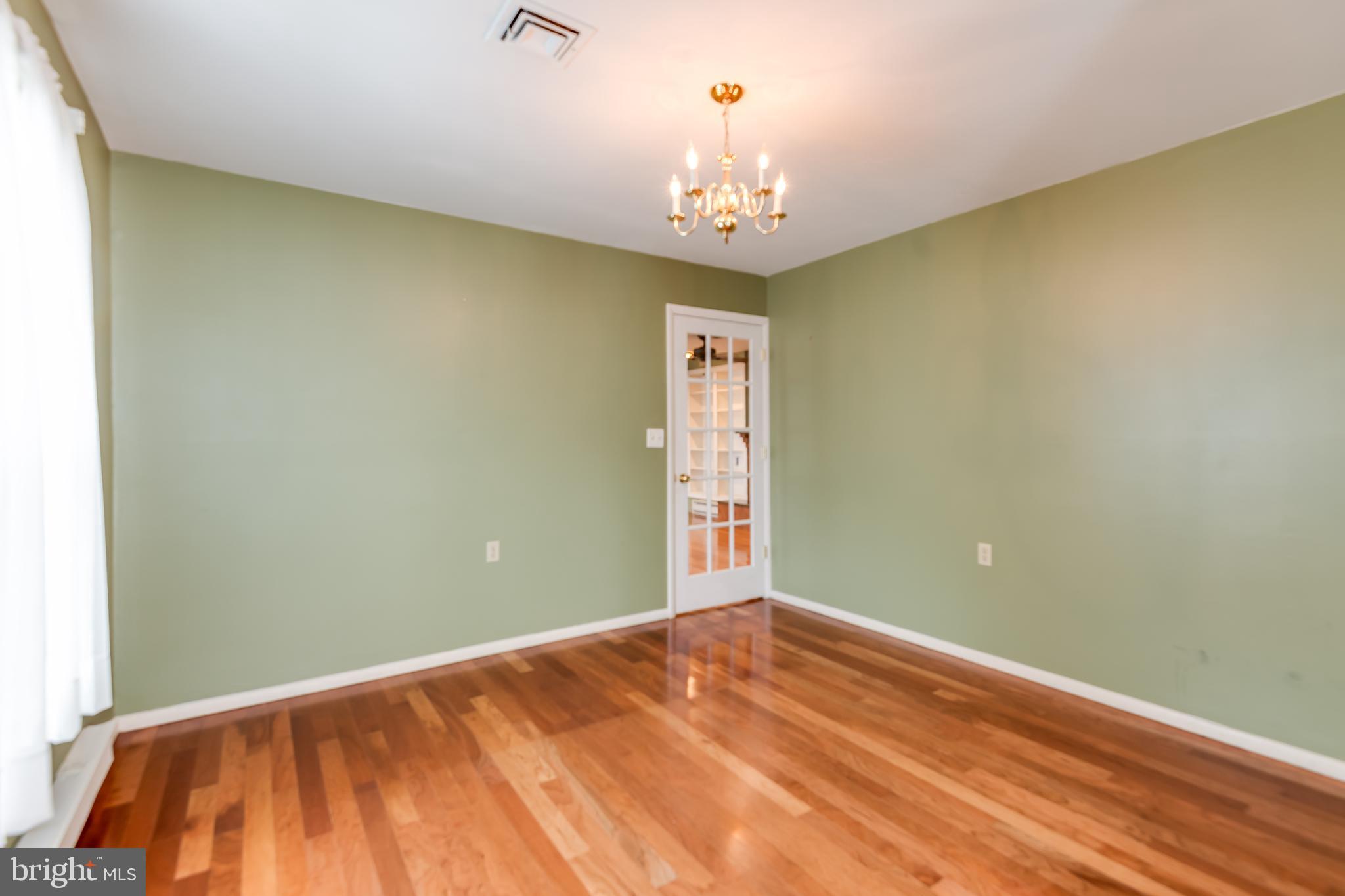 LEISURETOWNE - Residential