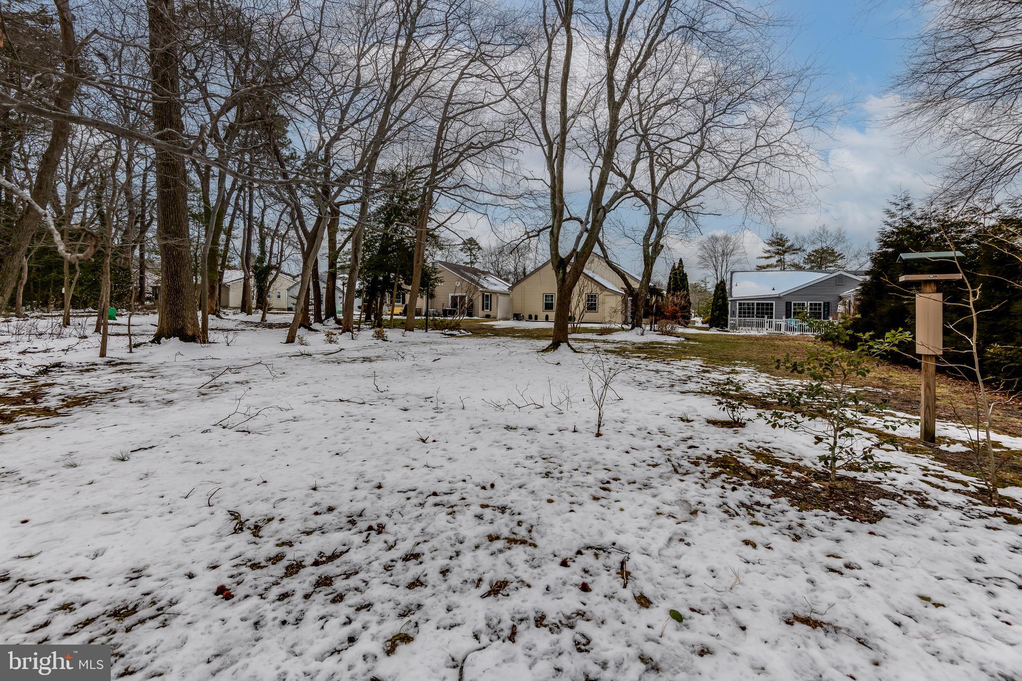 LEISURETOWNE - Residential