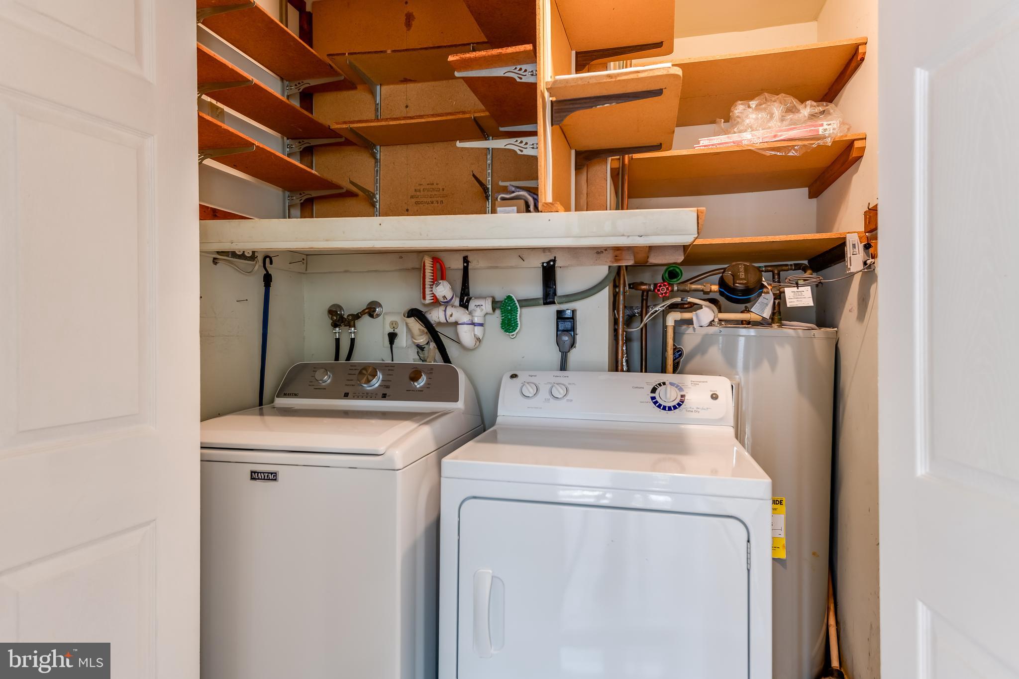 LEISURETOWNE - Residential