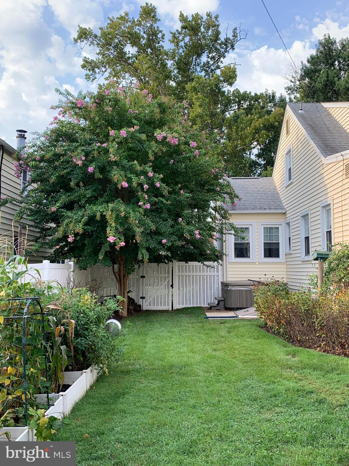 LINTHICUM HEIGHTS - Residential