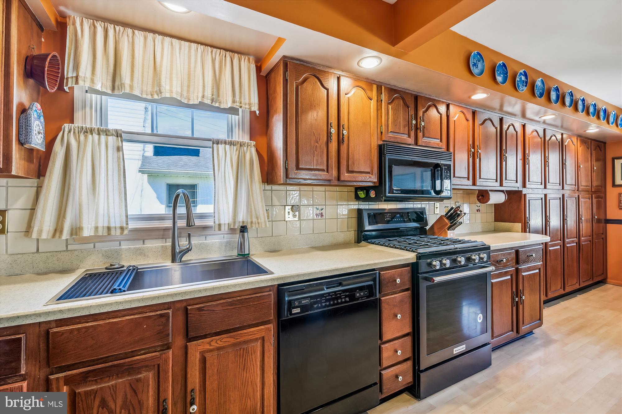 LINTHICUM HEIGHTS - Residential