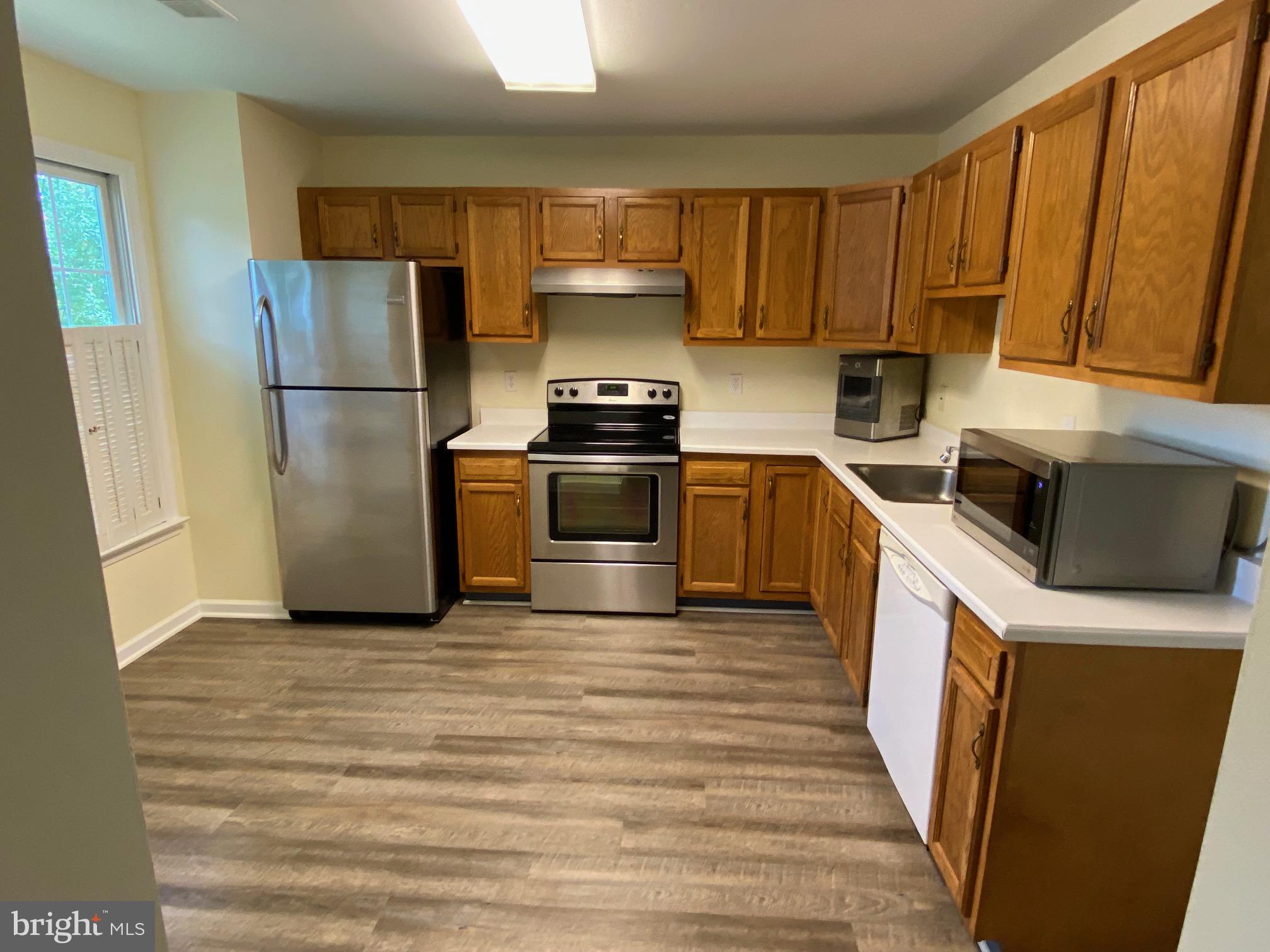 MADDEX FARM - Residential Lease