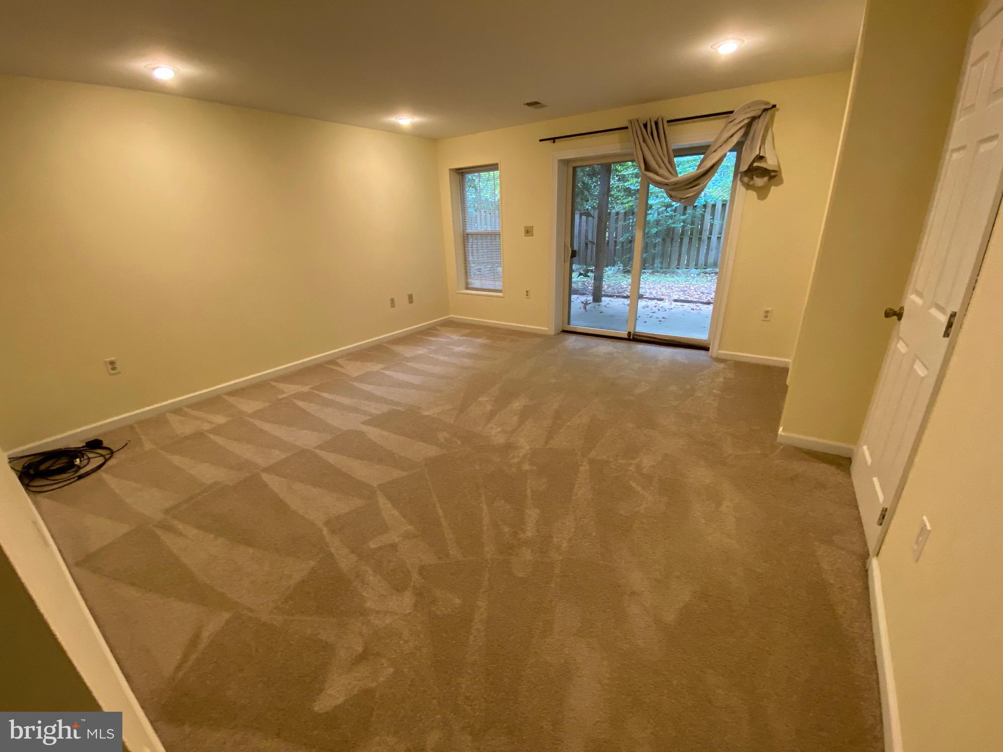 MADDEX FARM - Residential Lease