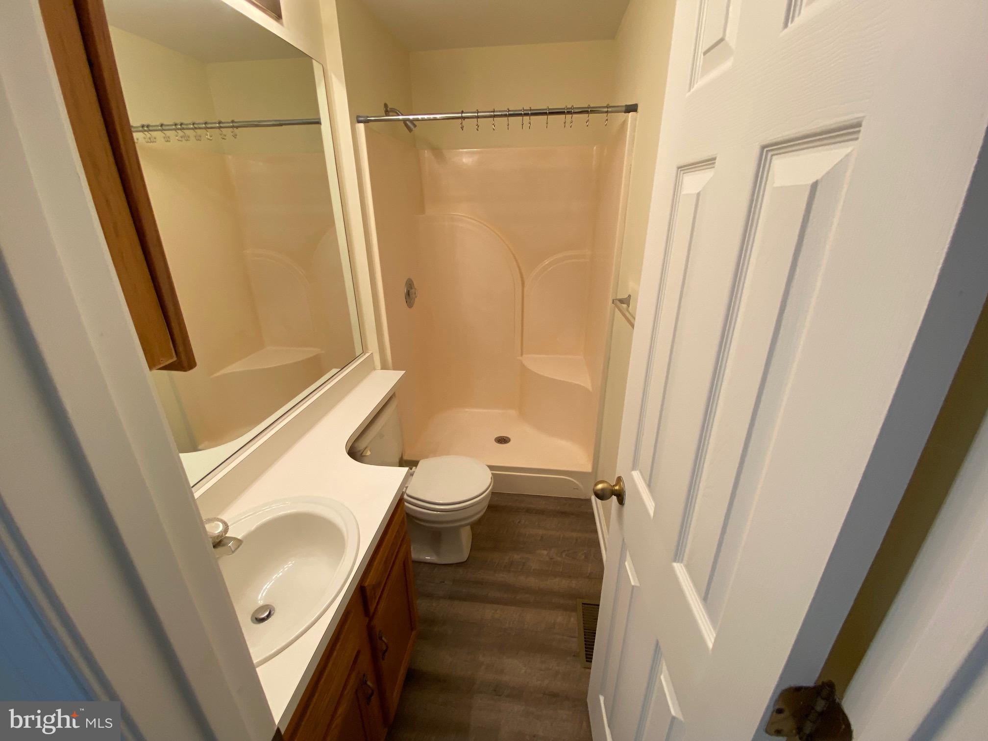 MADDEX FARM - Residential Lease