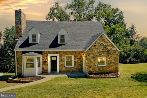 311 VILLA AVENUE FRONT ROYAL VA 22630