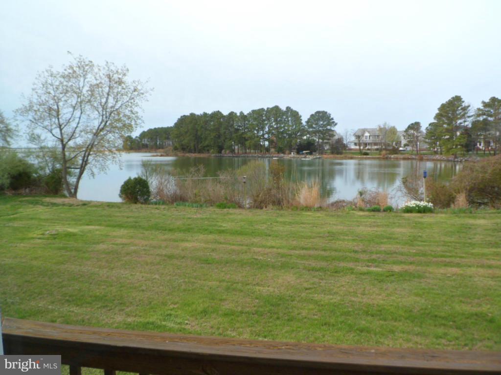 LANDINGS AT PINEY POINT - Residential Lease