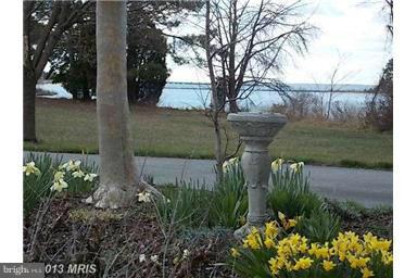 LANDINGS AT PINEY POINT - Residential Lease