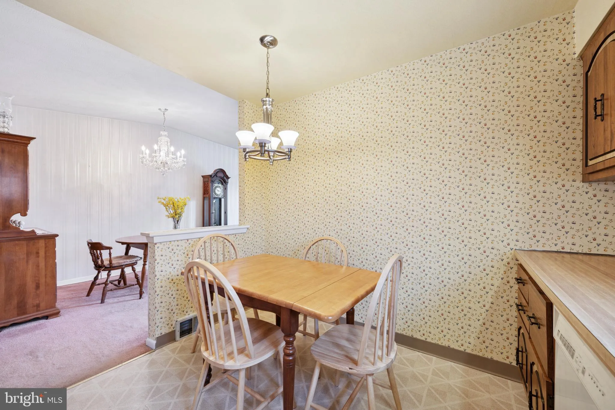 Philadelphia, Pennsylvania 19116, United States, 3 Bedrooms Bedrooms, ,2 BathroomsBathrooms,Residential,Active,97522