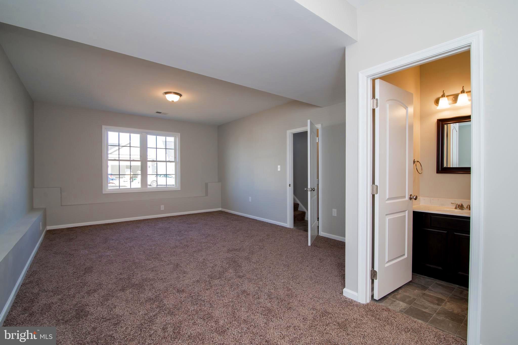 RED HILL - Residential