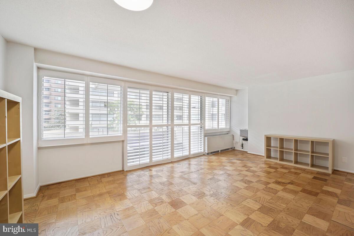 FRIENDSHIP HEIGHTS - Residential Lease