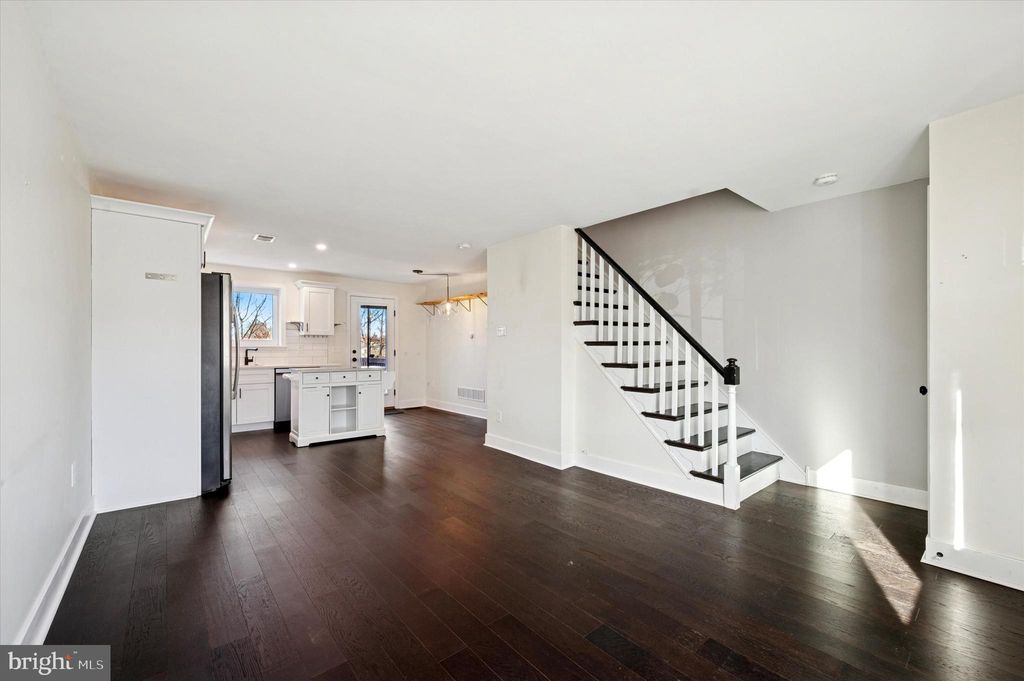 Photo of 217 Overlook Road, PHILADELPHIA, PA 19128 (MLS # PAPH2564044)