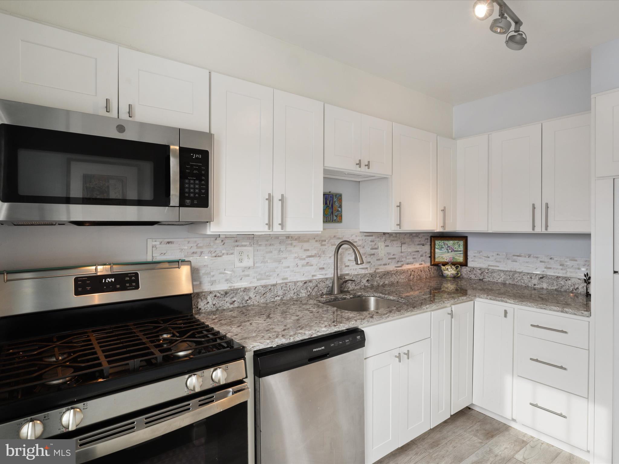 BELLE VIEW - Residential