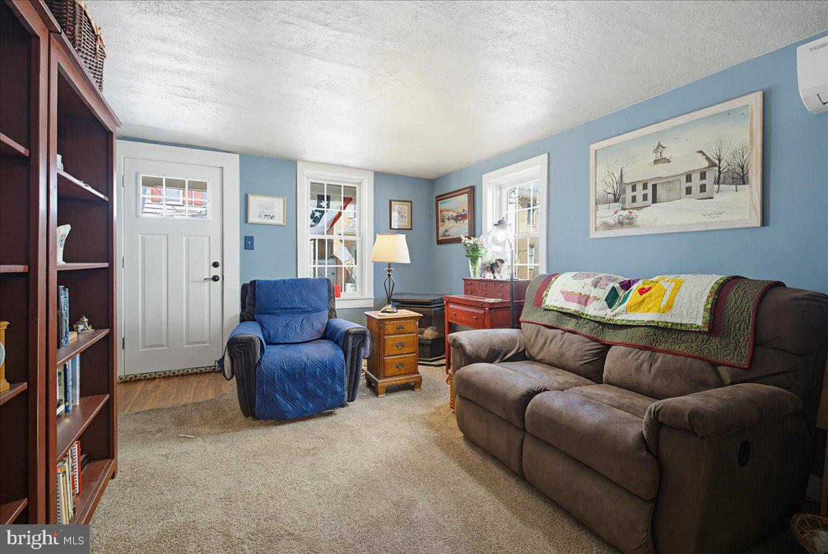 MANHEIM BOROUGH - Residential