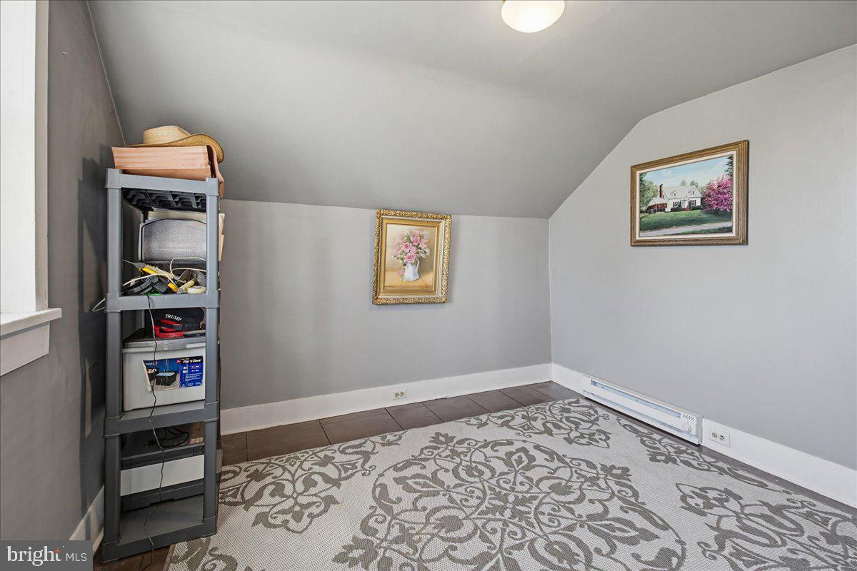 MANHEIM BOROUGH - Residential