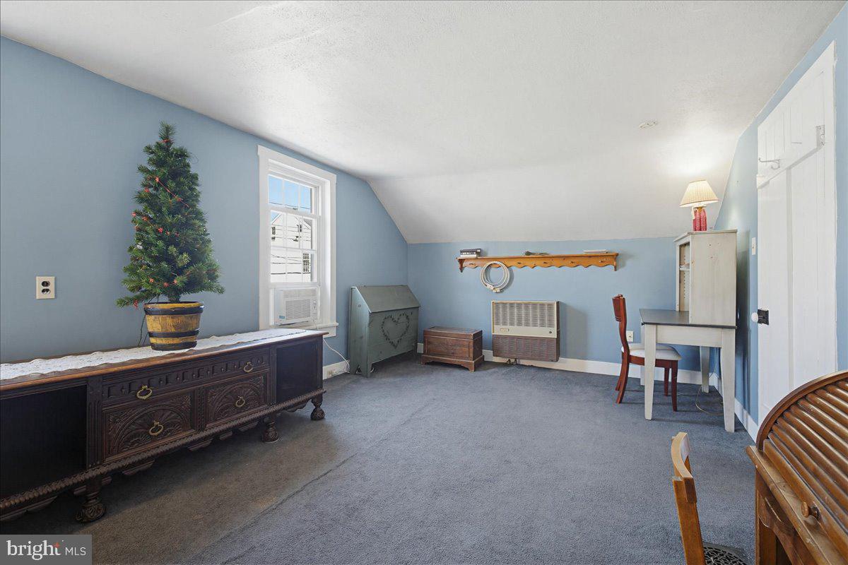 MANHEIM BOROUGH - Residential
