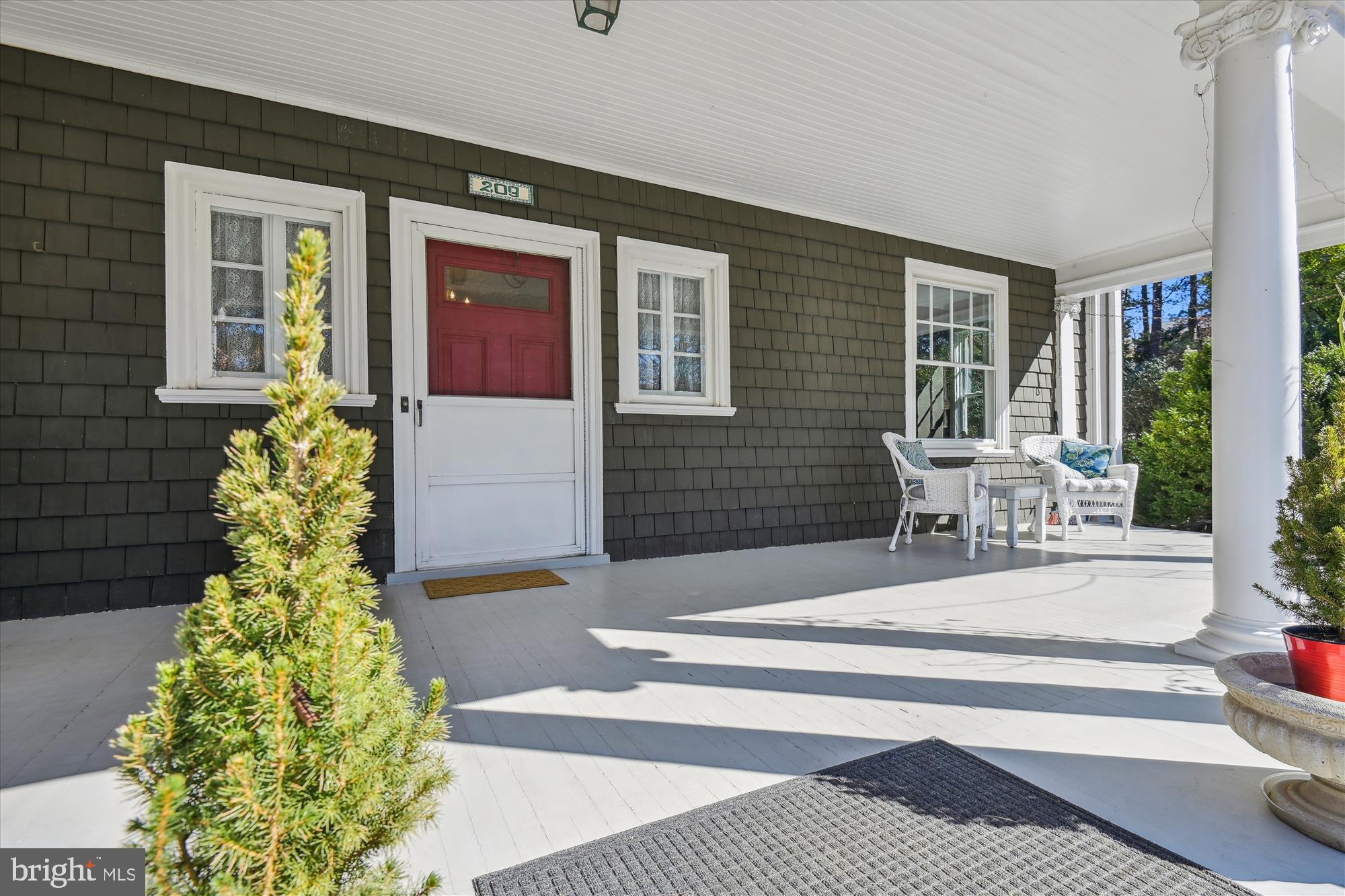 ROLAND PARK - Residential