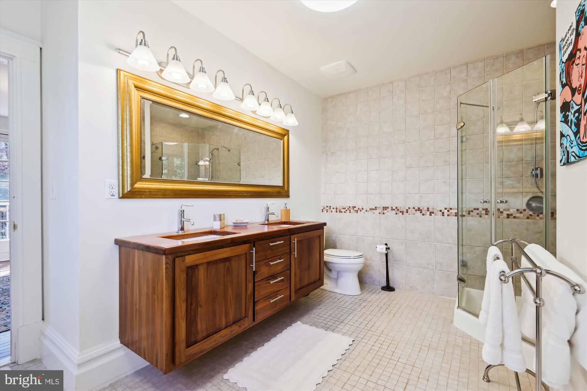 ROLAND PARK - Residential