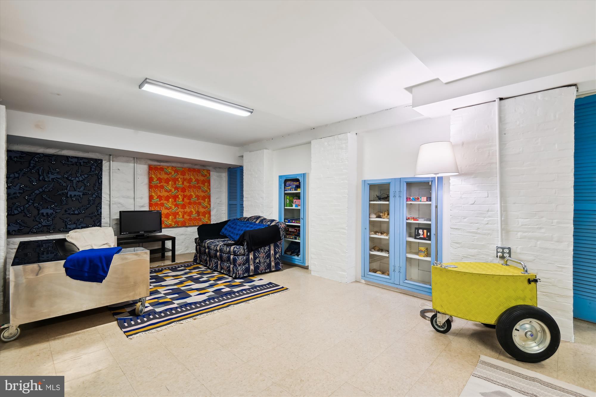 ROLAND PARK - Residential