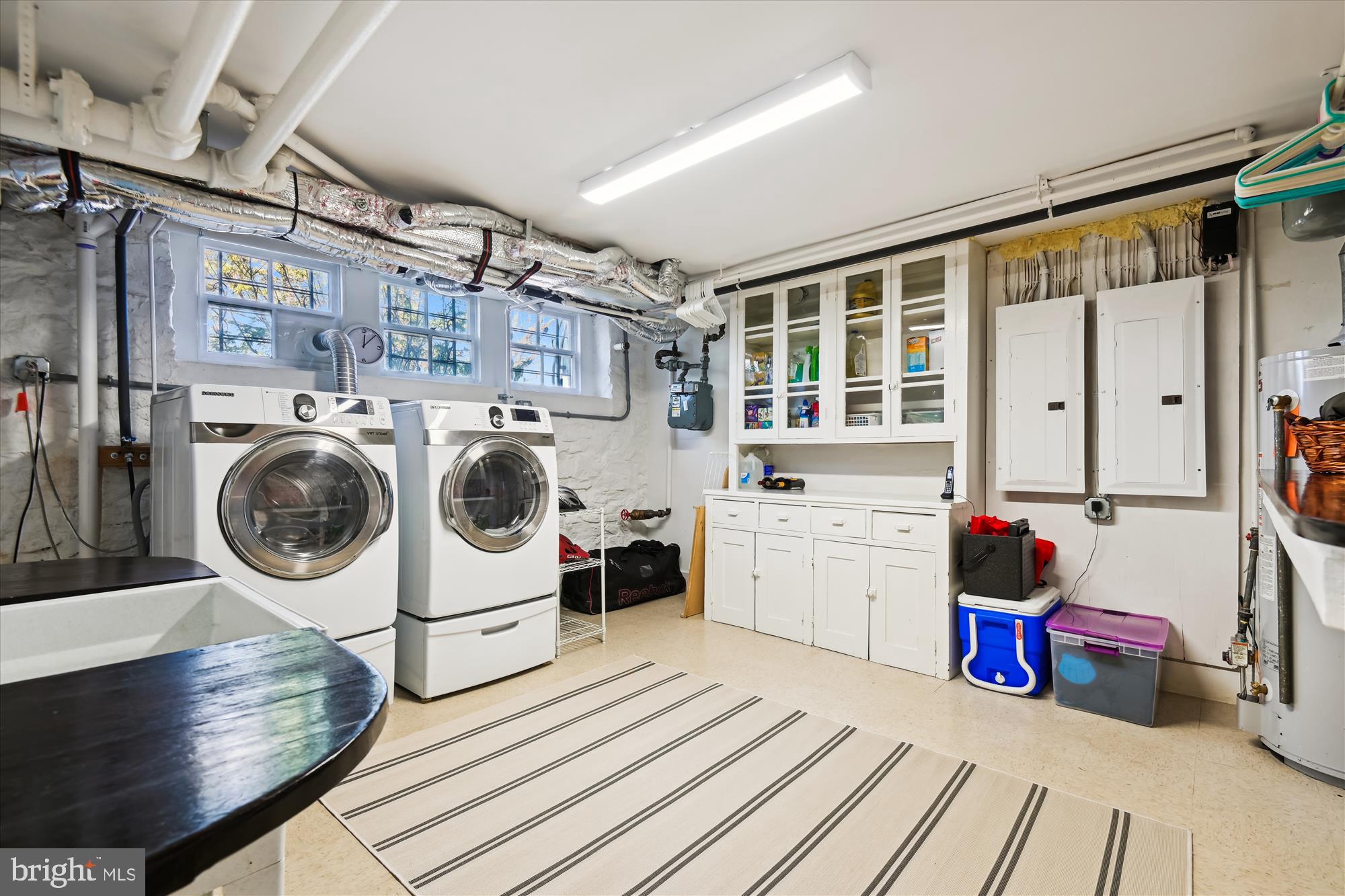 ROLAND PARK - Residential