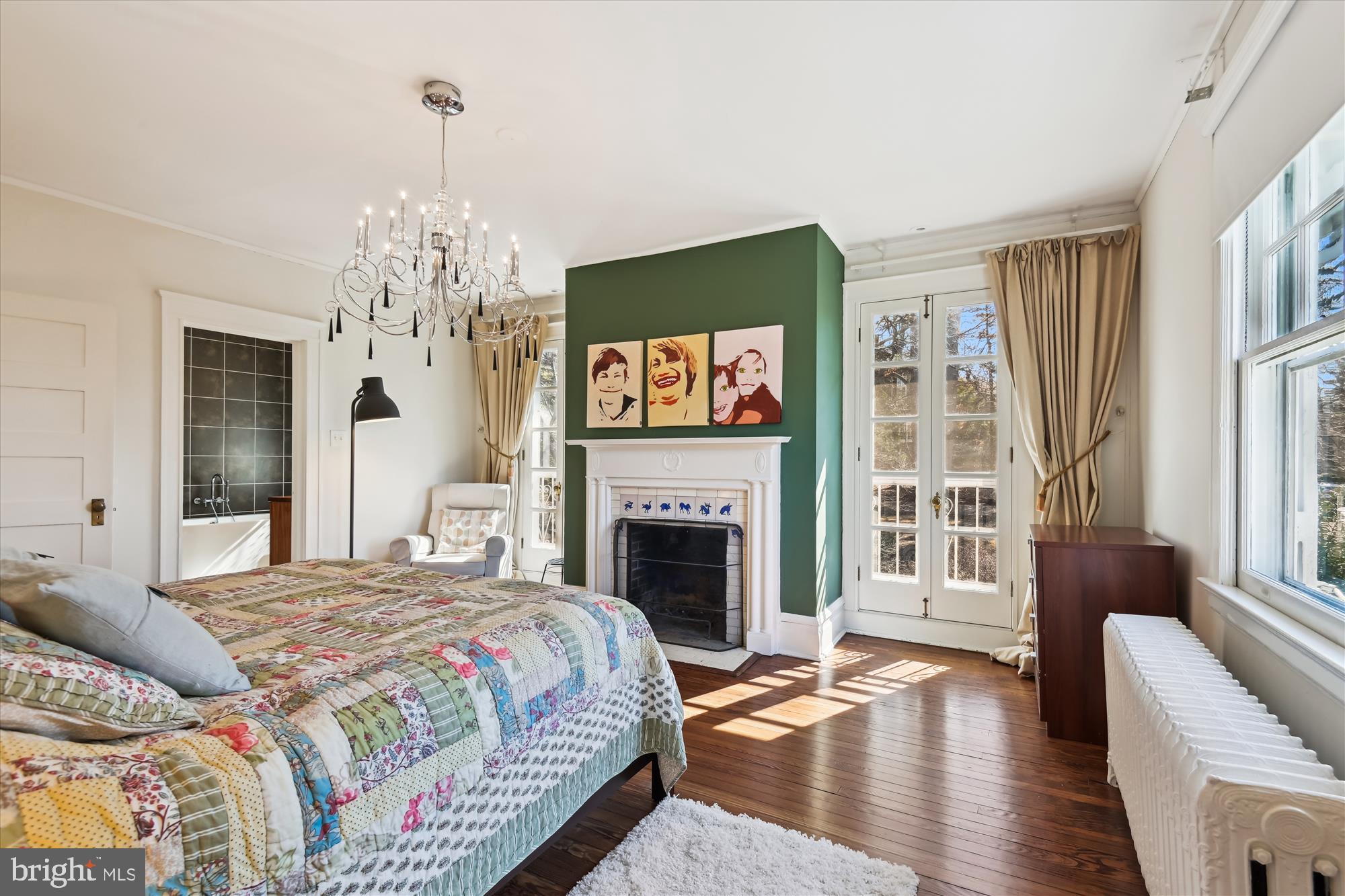 ROLAND PARK - Residential