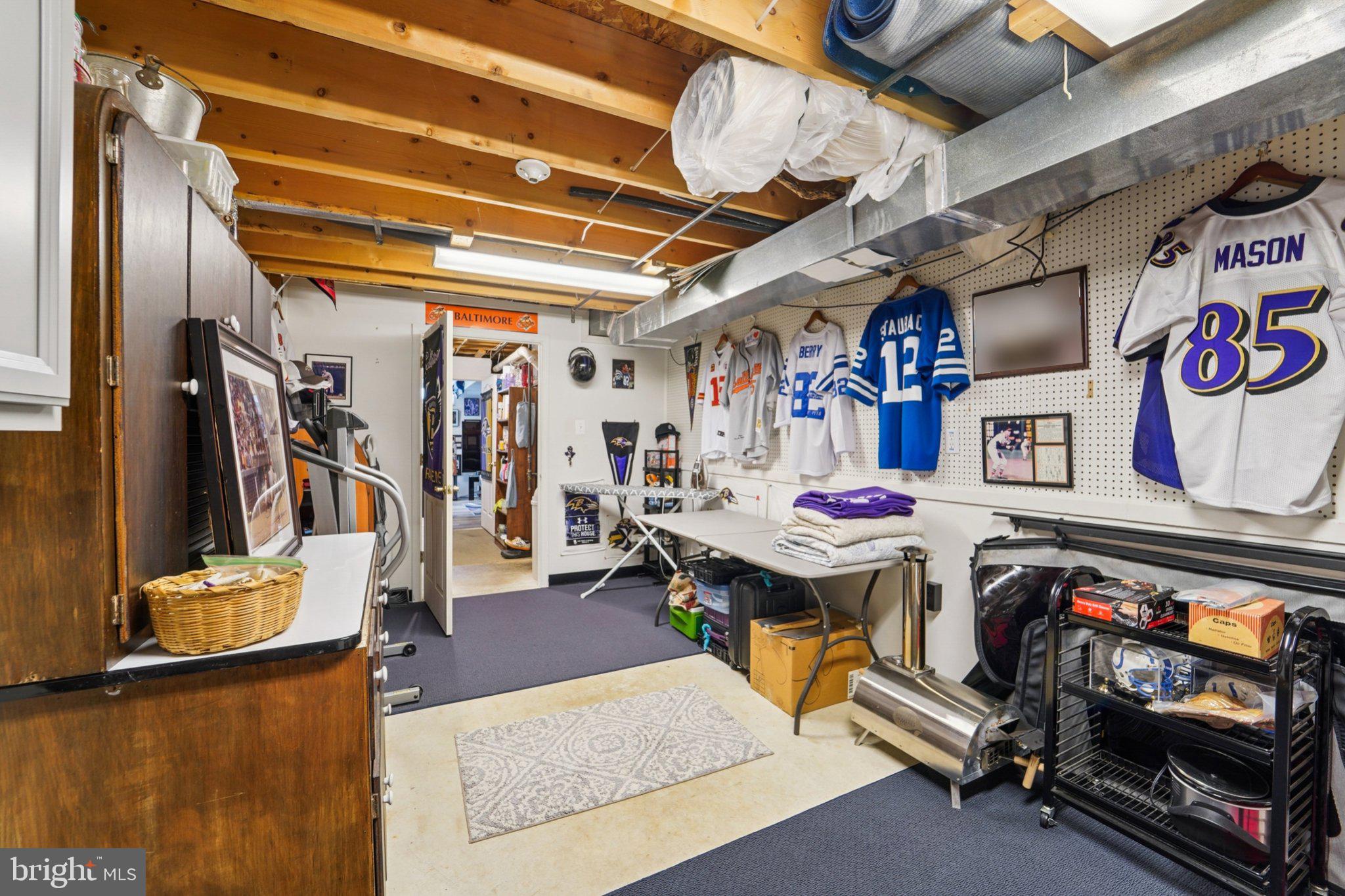 VILLAGE OF BYNUM RUN - Residential