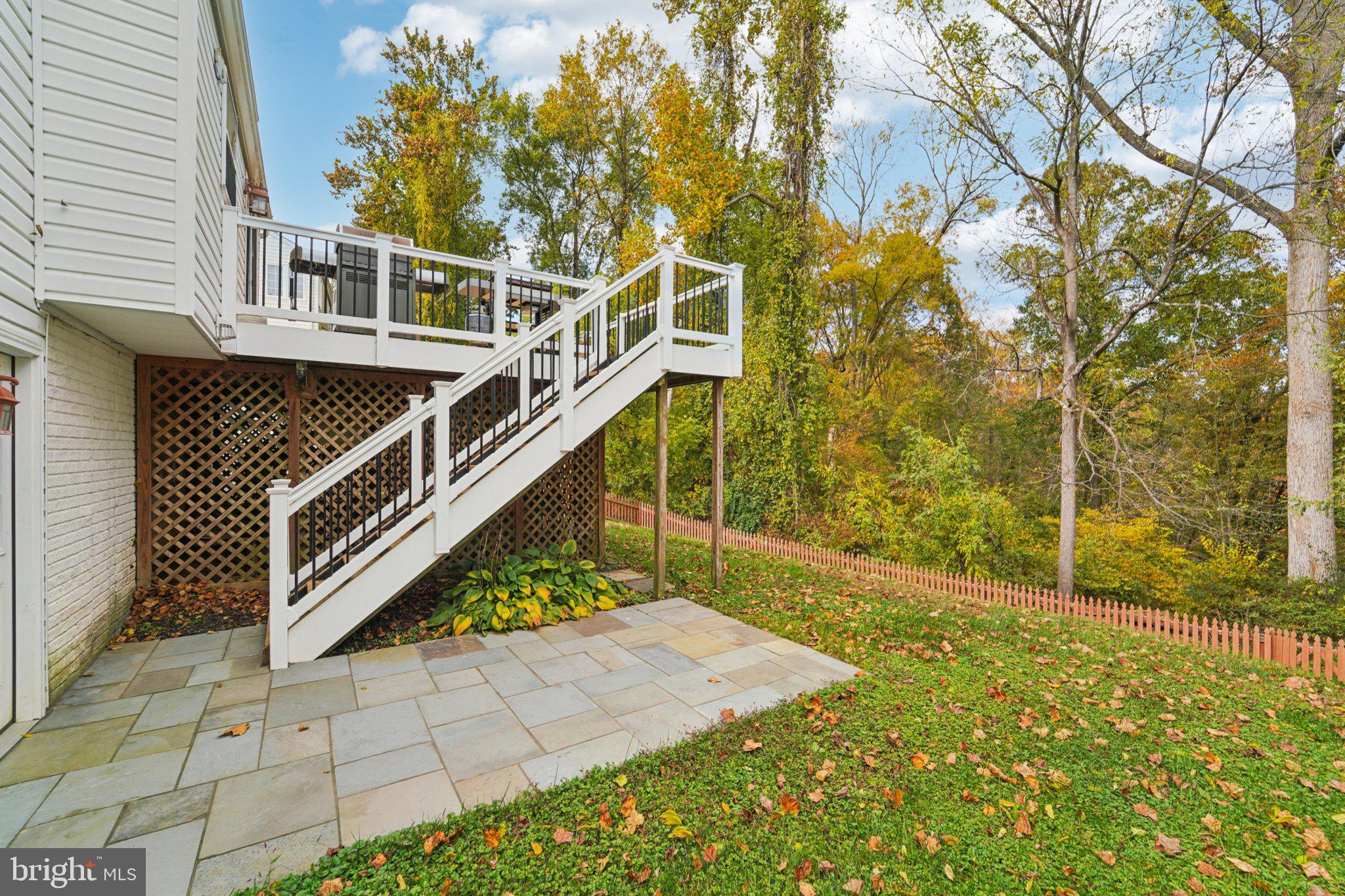 VILLAGE OF BYNUM RUN - Residential