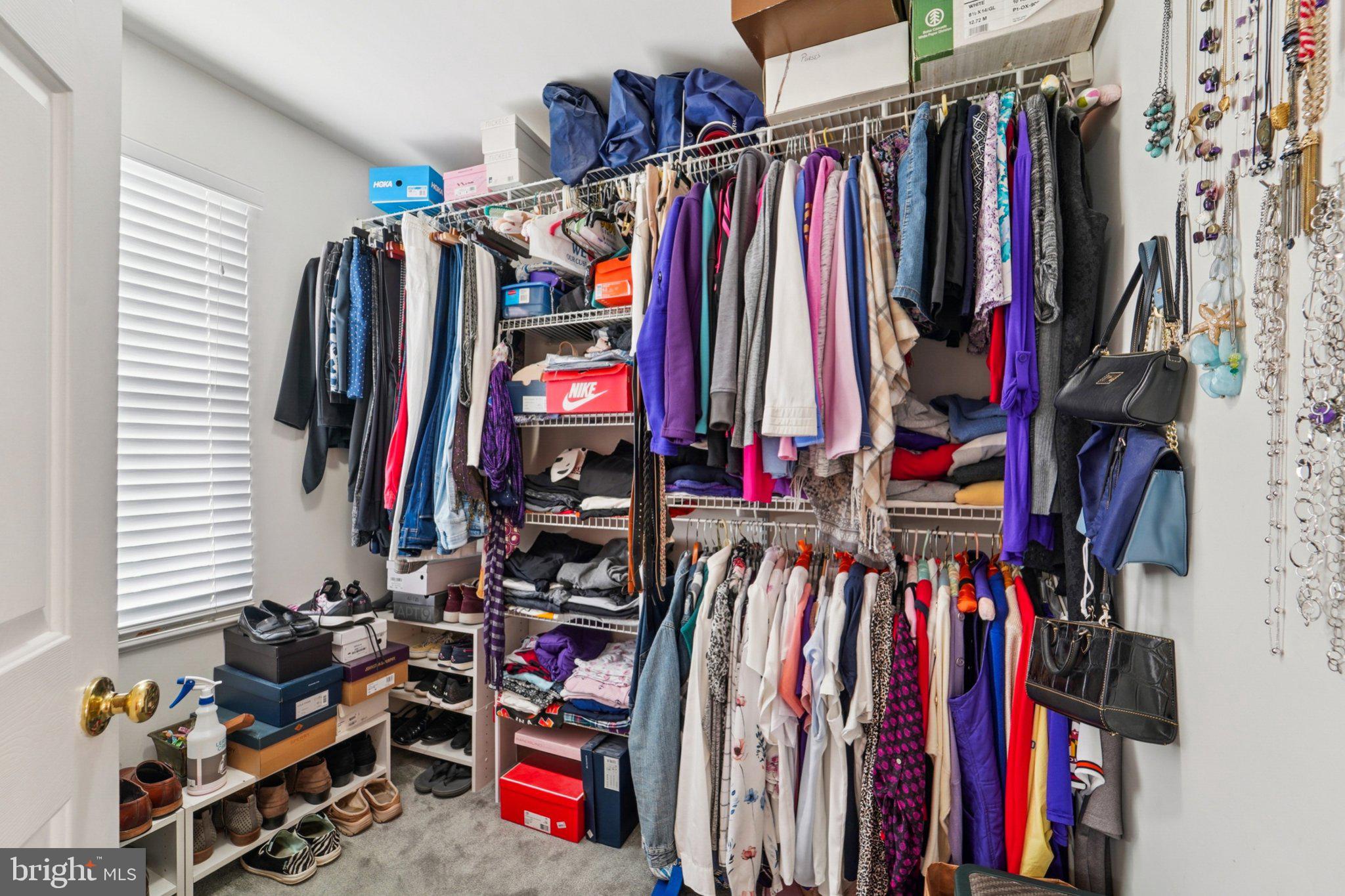 VILLAGE OF BYNUM RUN - Residential