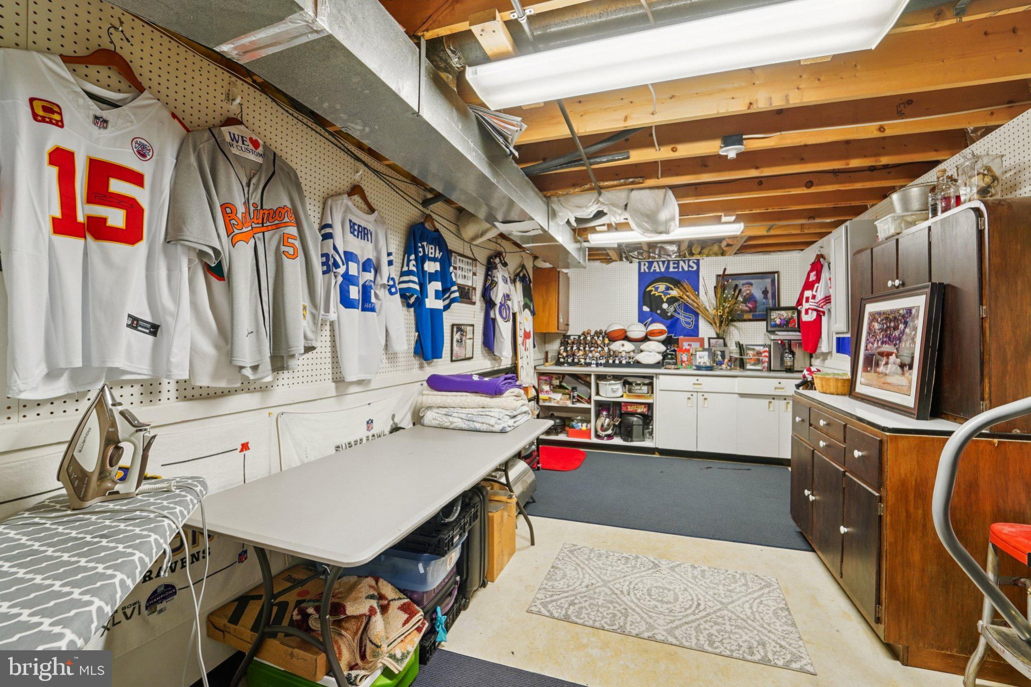 VILLAGE OF BYNUM RUN - Residential