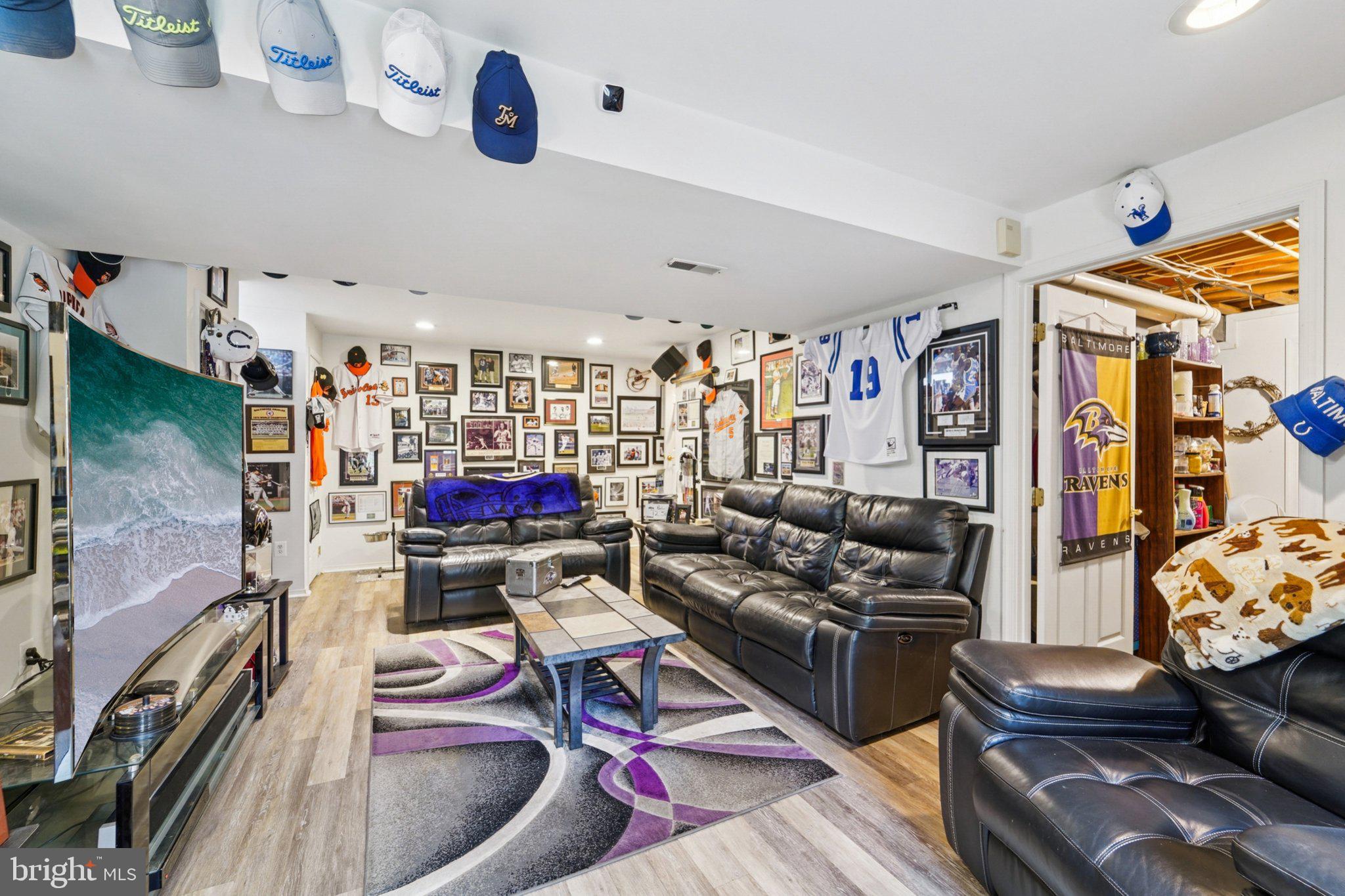 VILLAGE OF BYNUM RUN - Residential