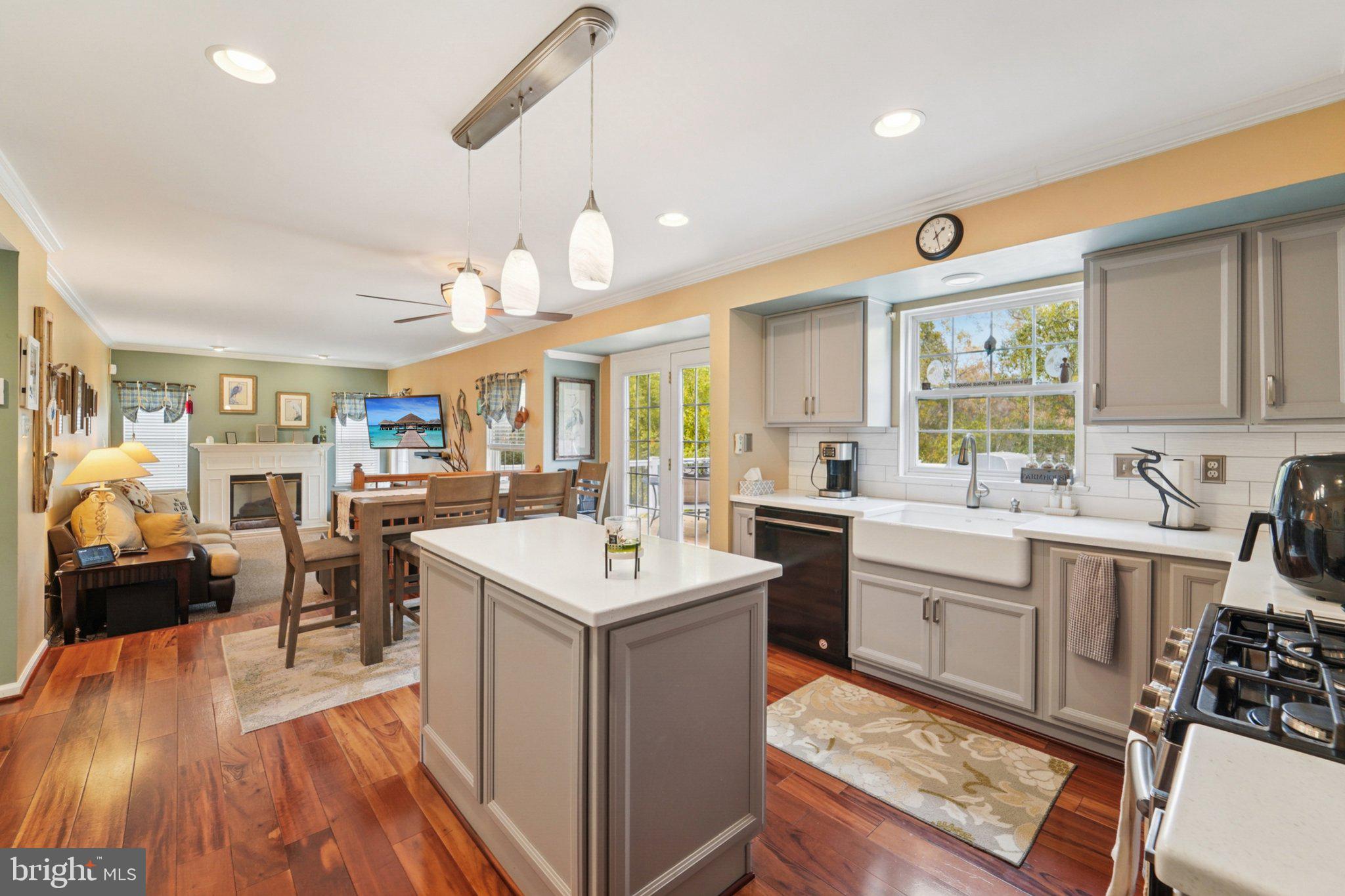 VILLAGE OF BYNUM RUN - Residential