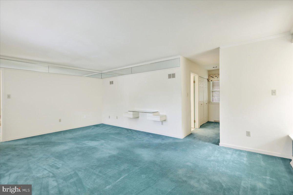 WYOMISSING MEADOWS - Residential