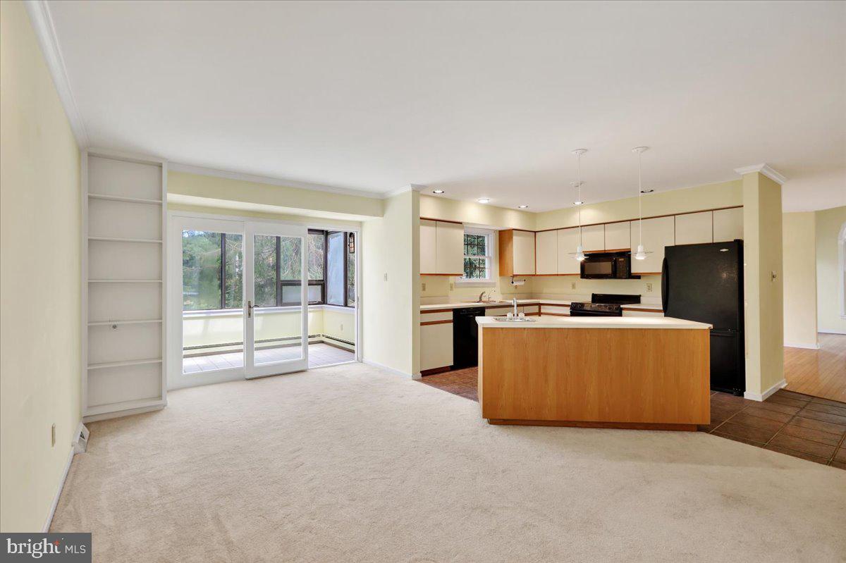 WYOMISSING MEADOWS - Residential