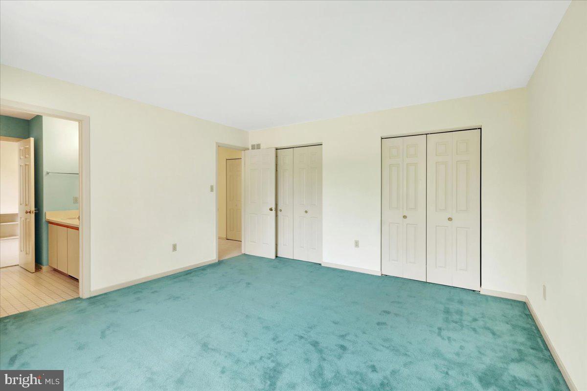 WYOMISSING MEADOWS - Residential