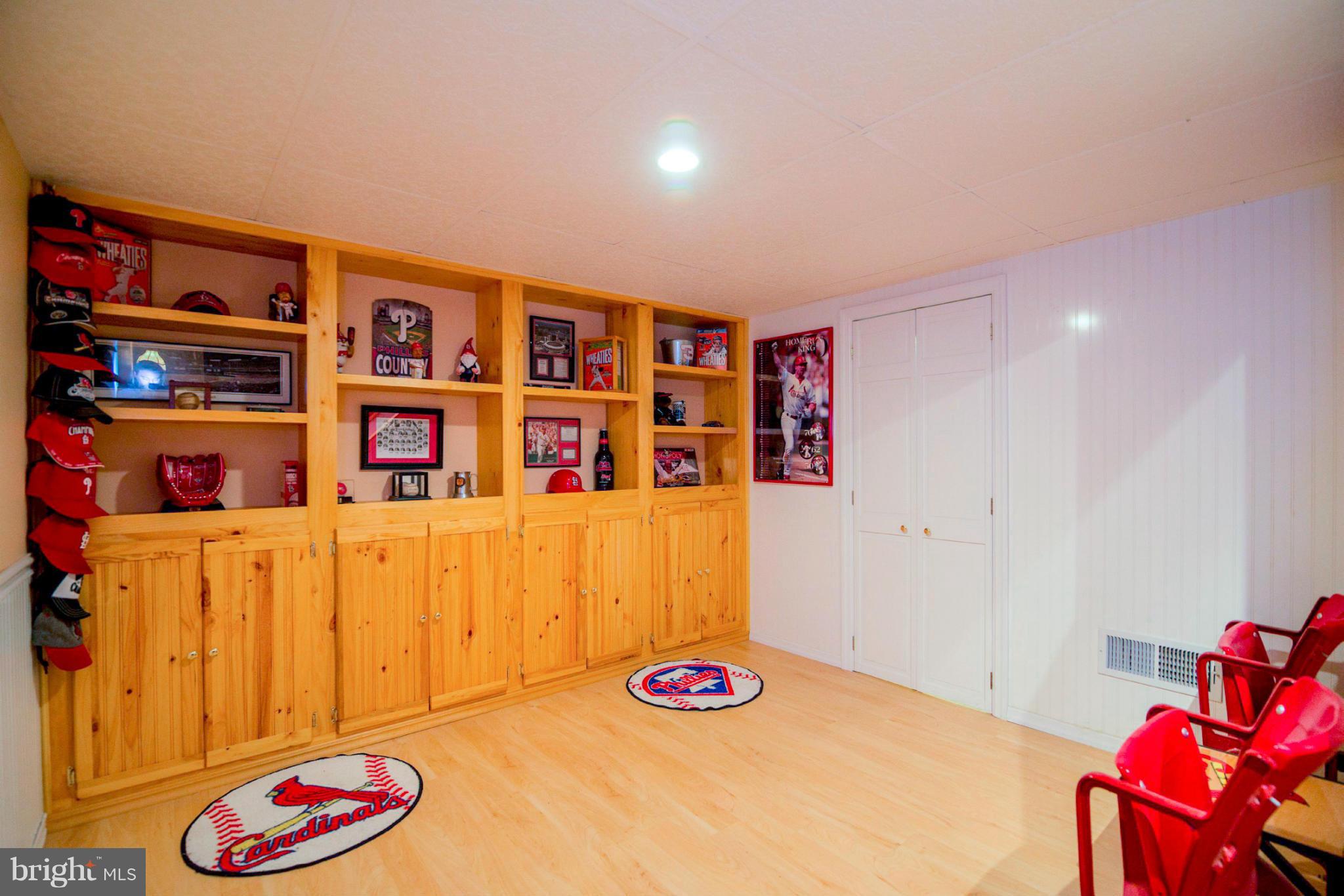 WORTHINGTON - Residential