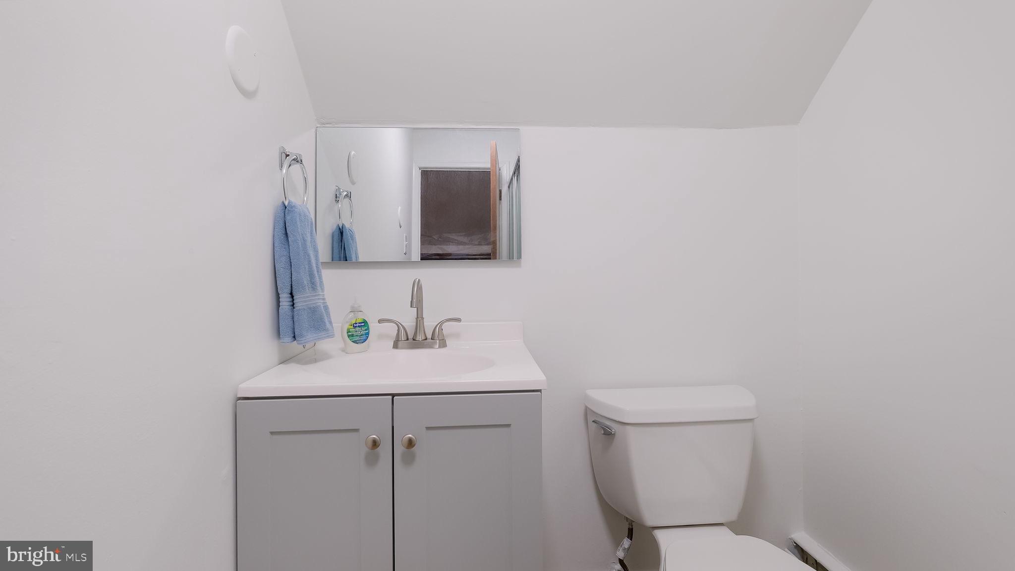 SHOEMAKER VIL - Residential