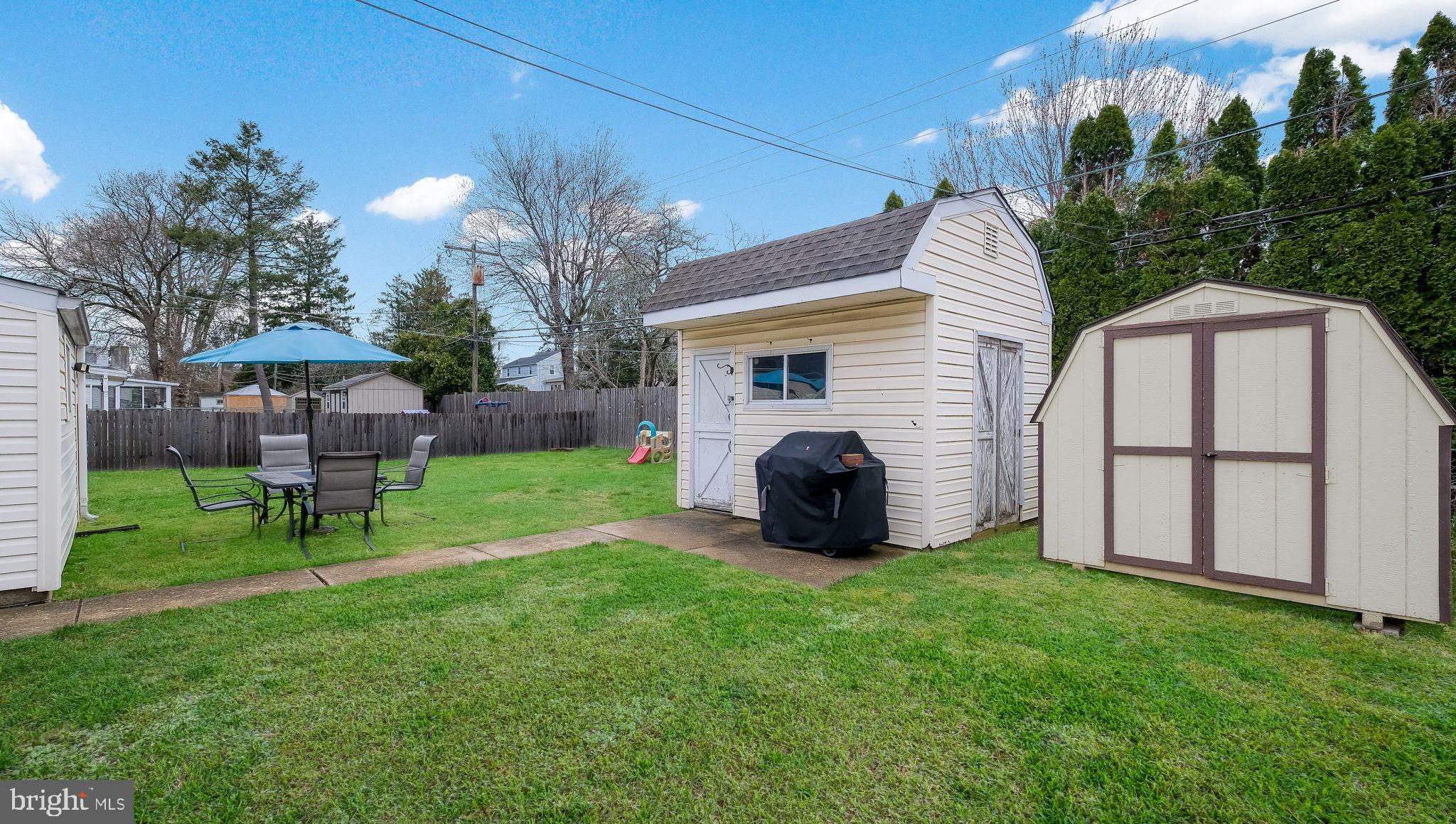 SHOEMAKER VIL - Residential