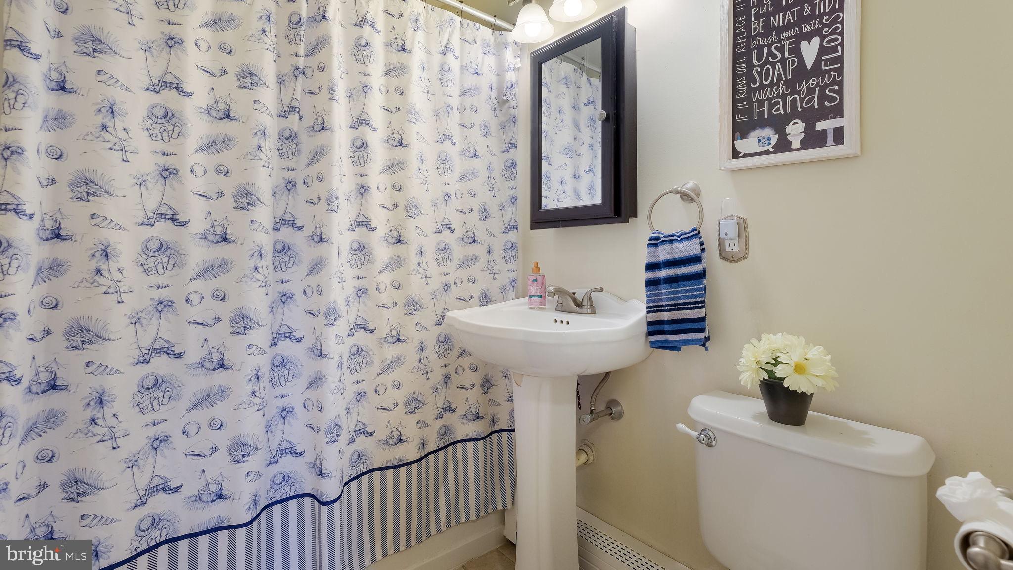 SHOEMAKER VIL - Residential