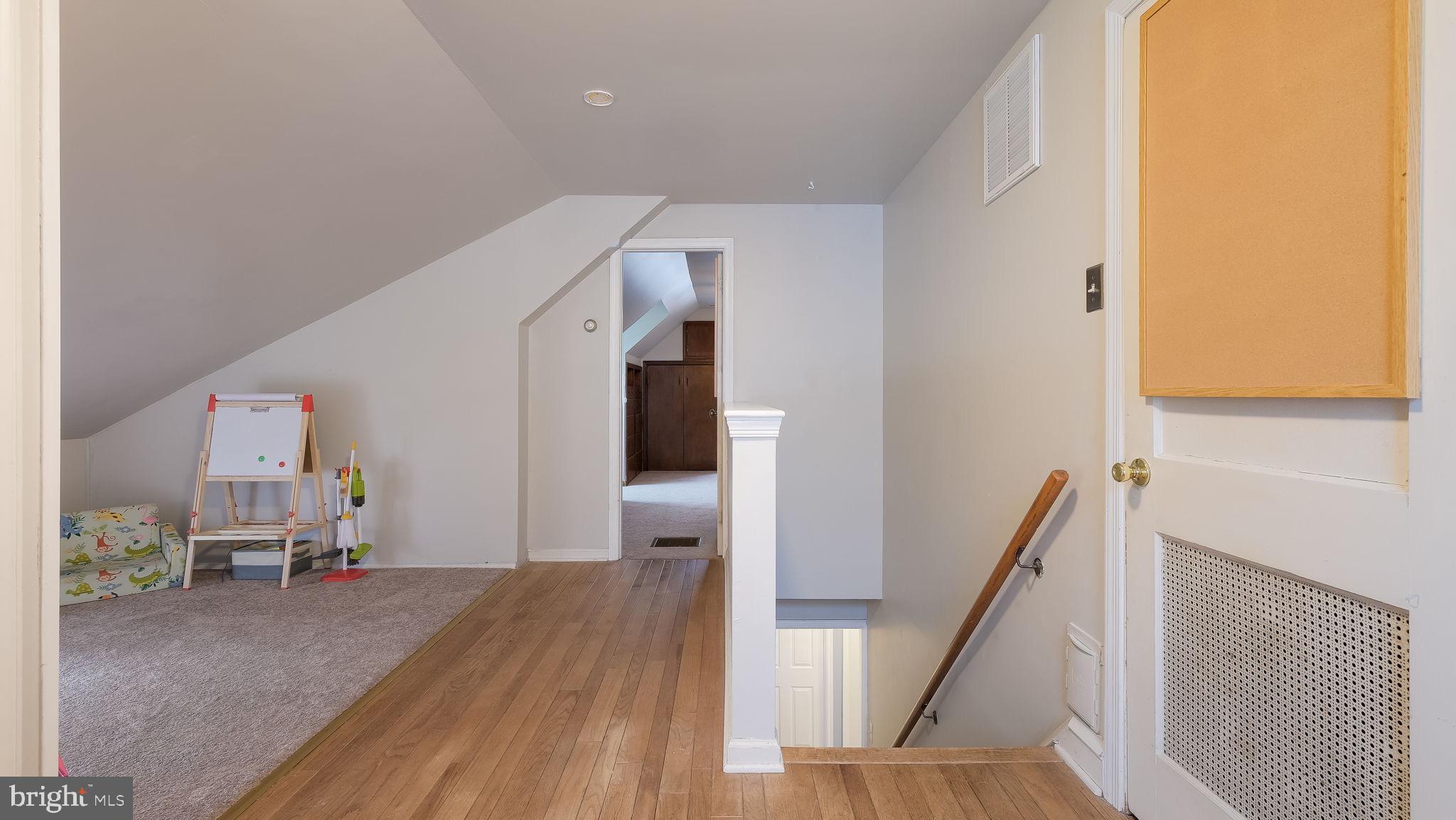 SHOEMAKER VIL - Residential