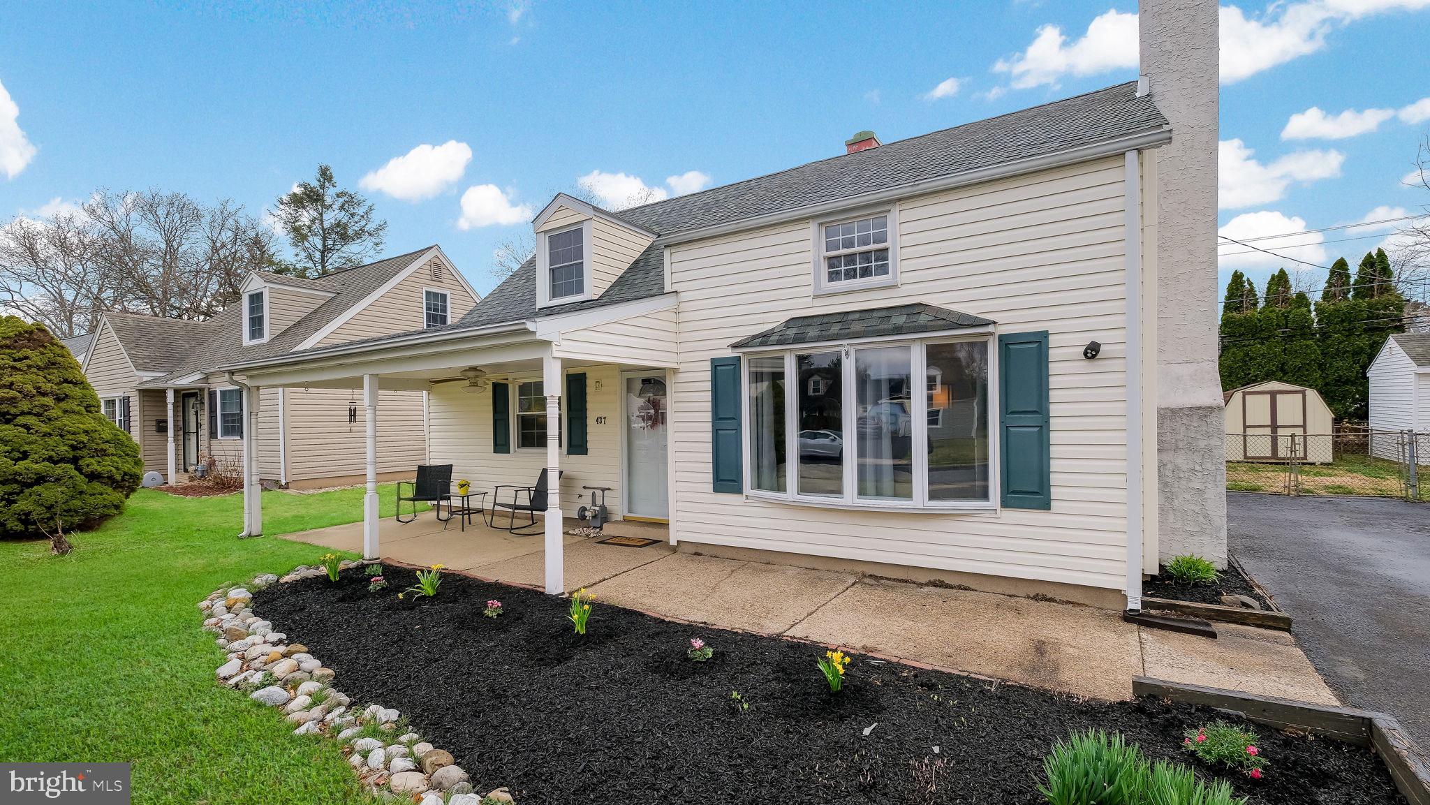 SHOEMAKER VIL - Residential