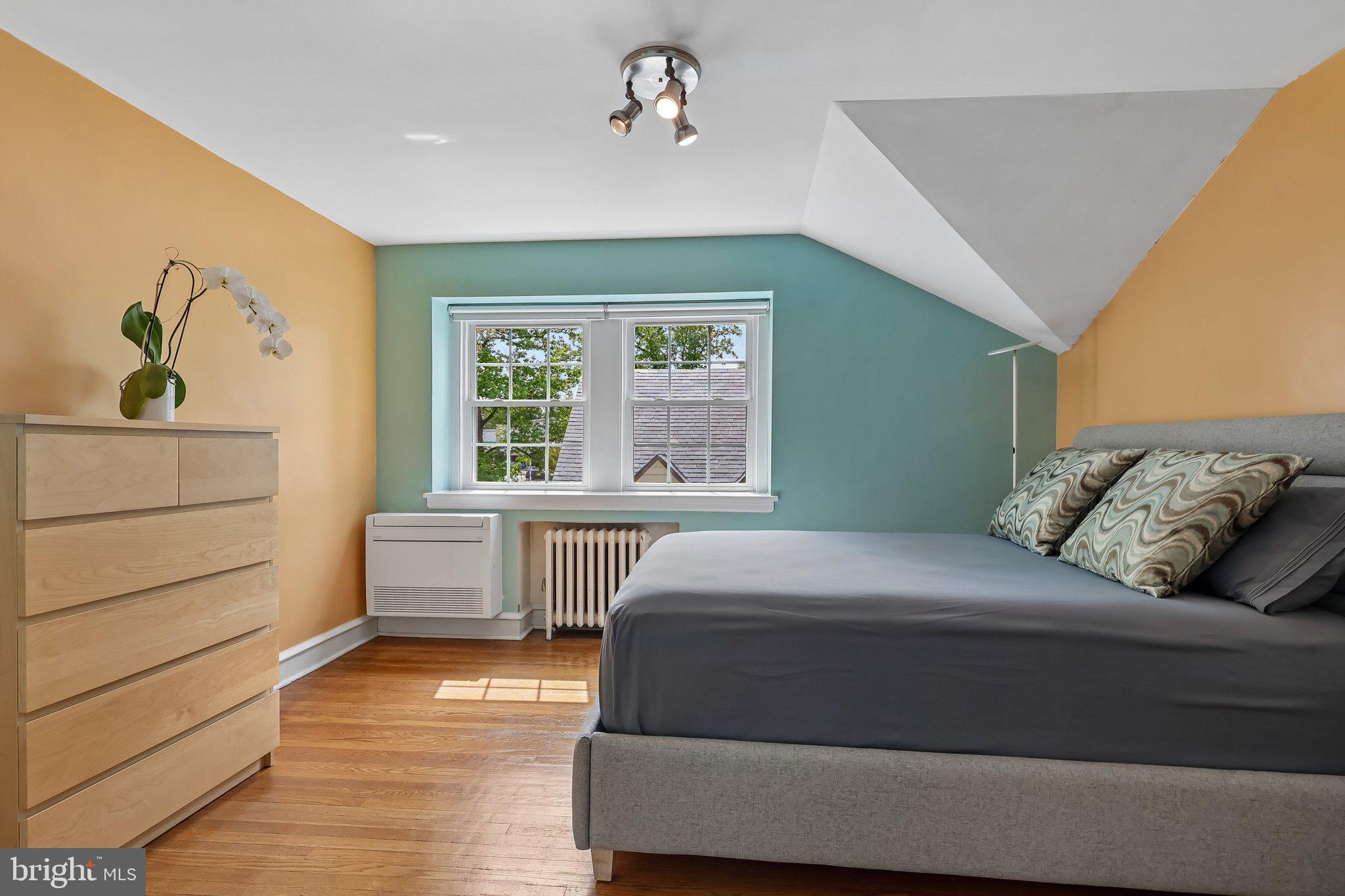 OVERBROOK HILLS - Residential