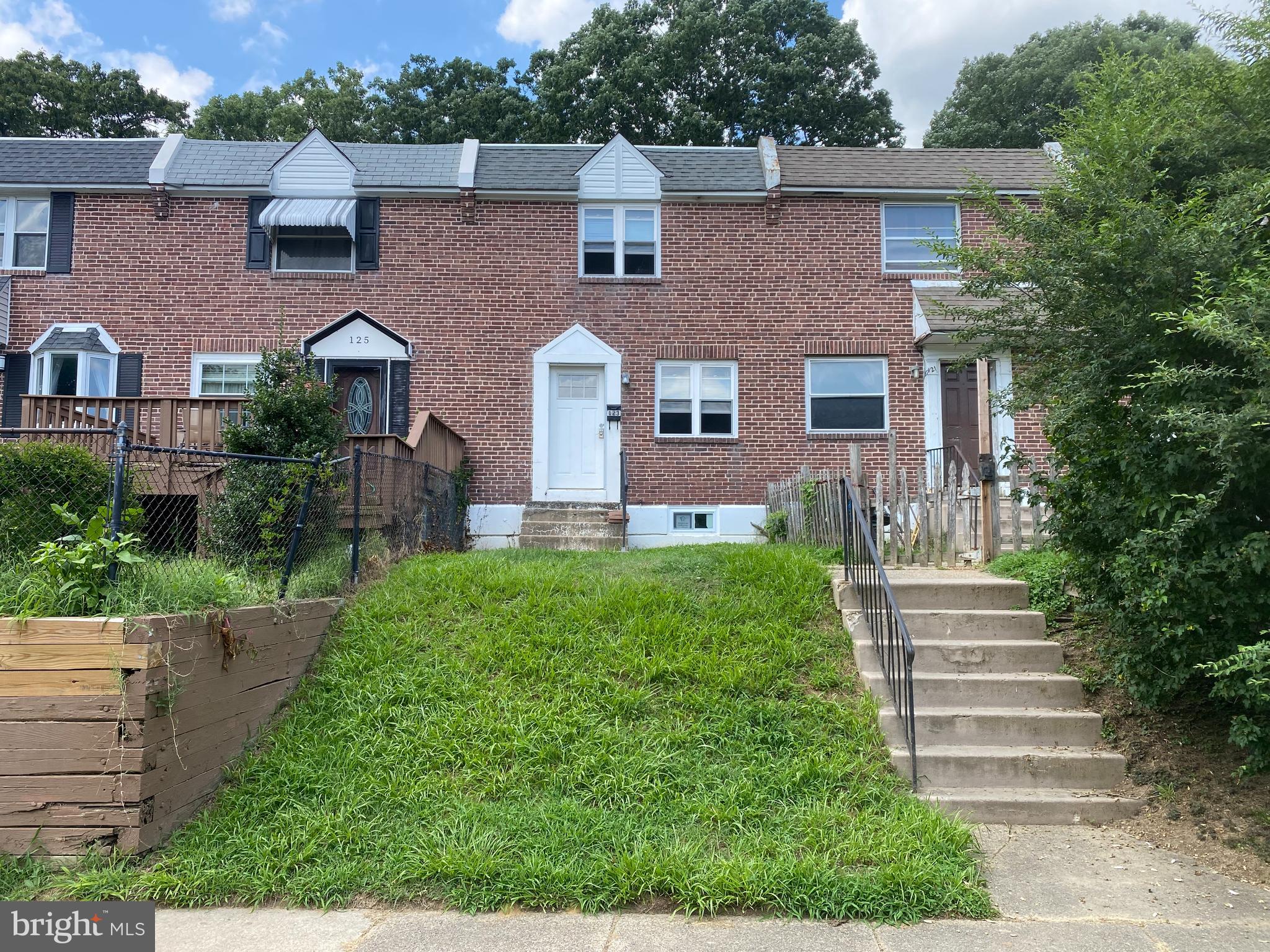 COLLEGE PARK - Residential Lease