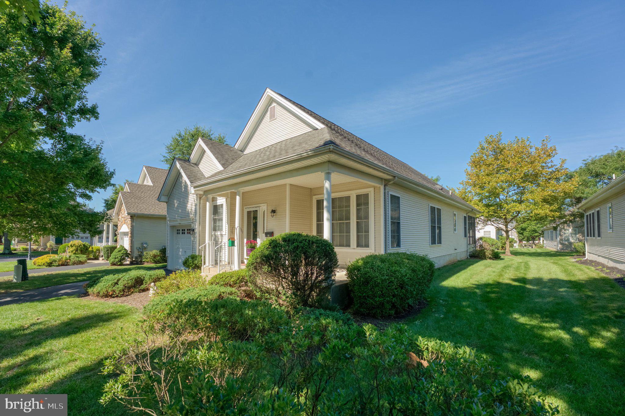 10 WREN LANE