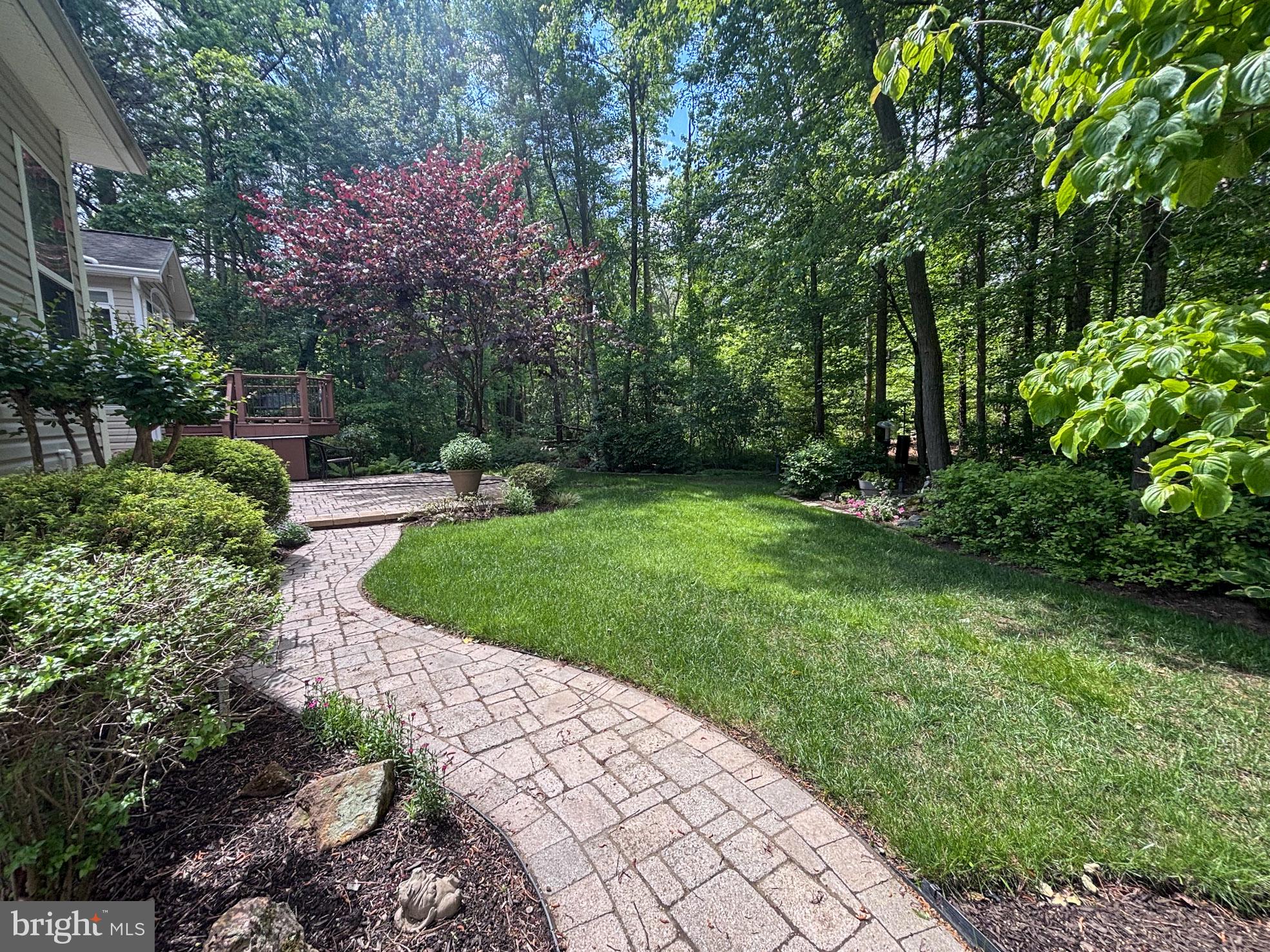 8216 ANGLERS EDGE COURT