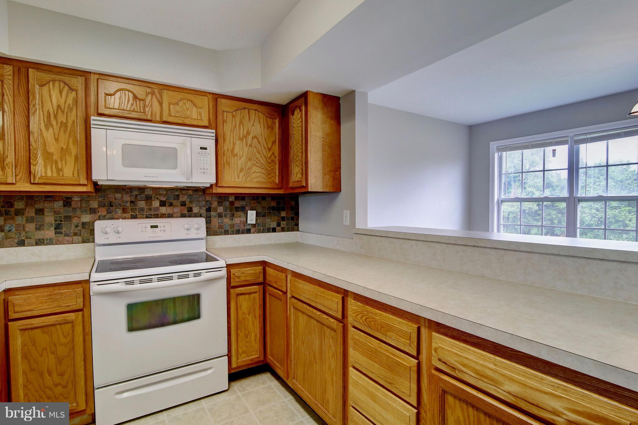 TOWNES OF TOPAZ - Residential