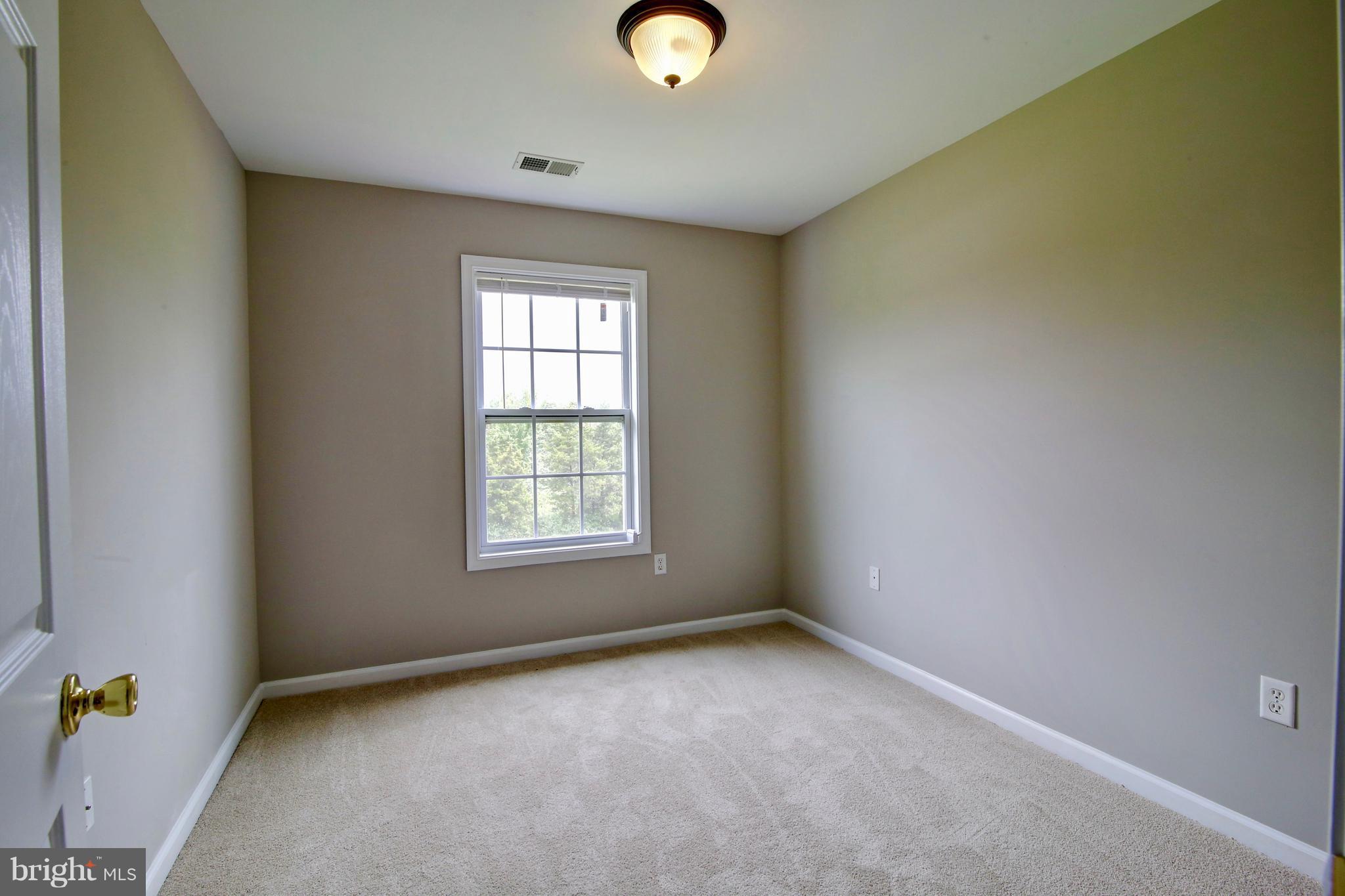 TOWNES OF TOPAZ - Residential