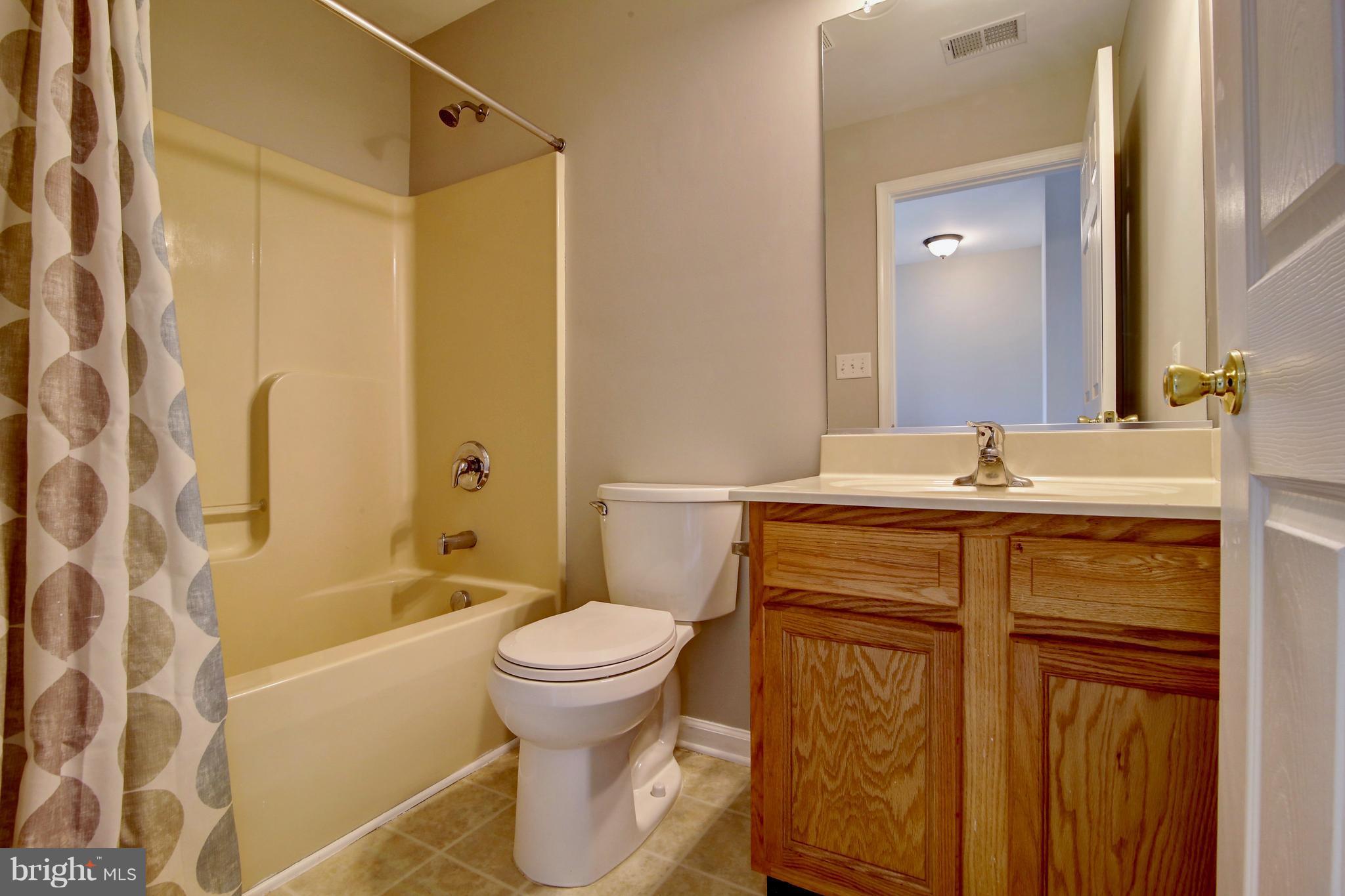 TOWNES OF TOPAZ - Residential