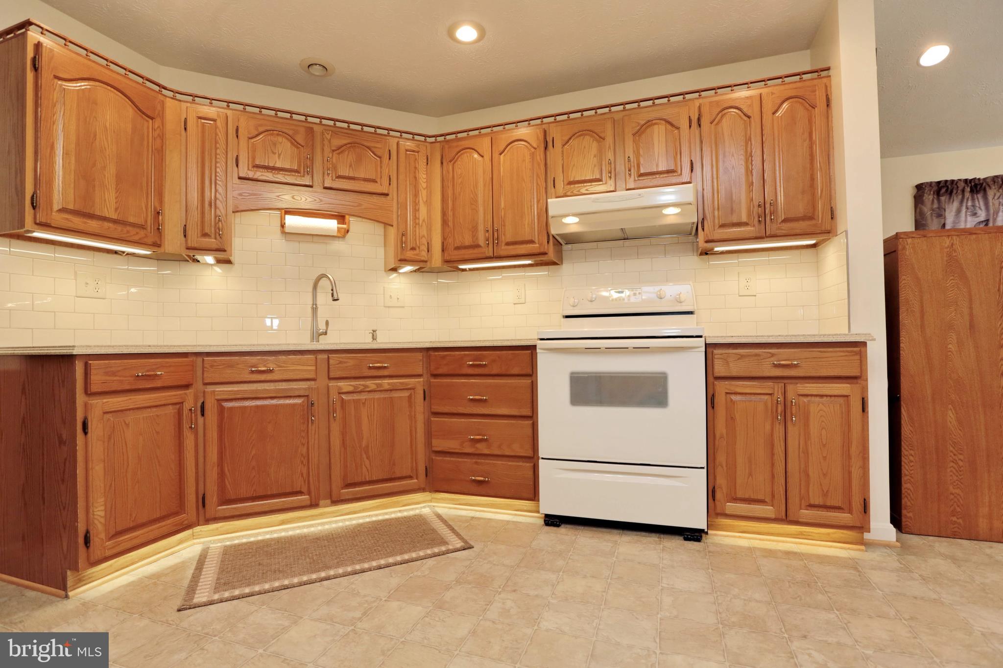 SPRINGHAVEN WOODS - Residential