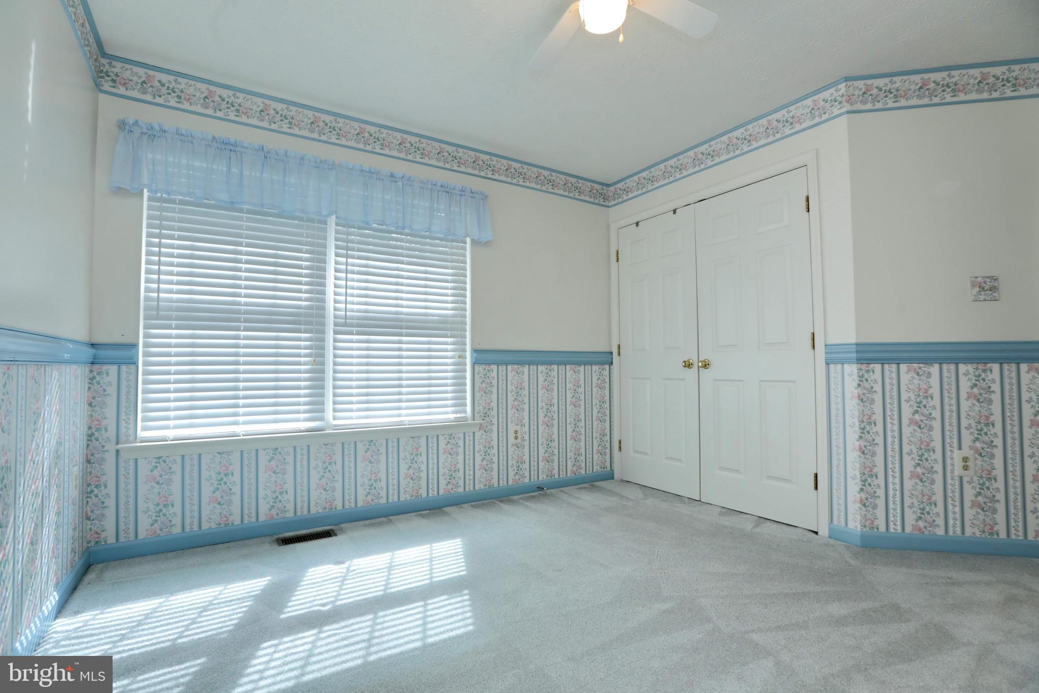 SPRINGHAVEN WOODS - Residential